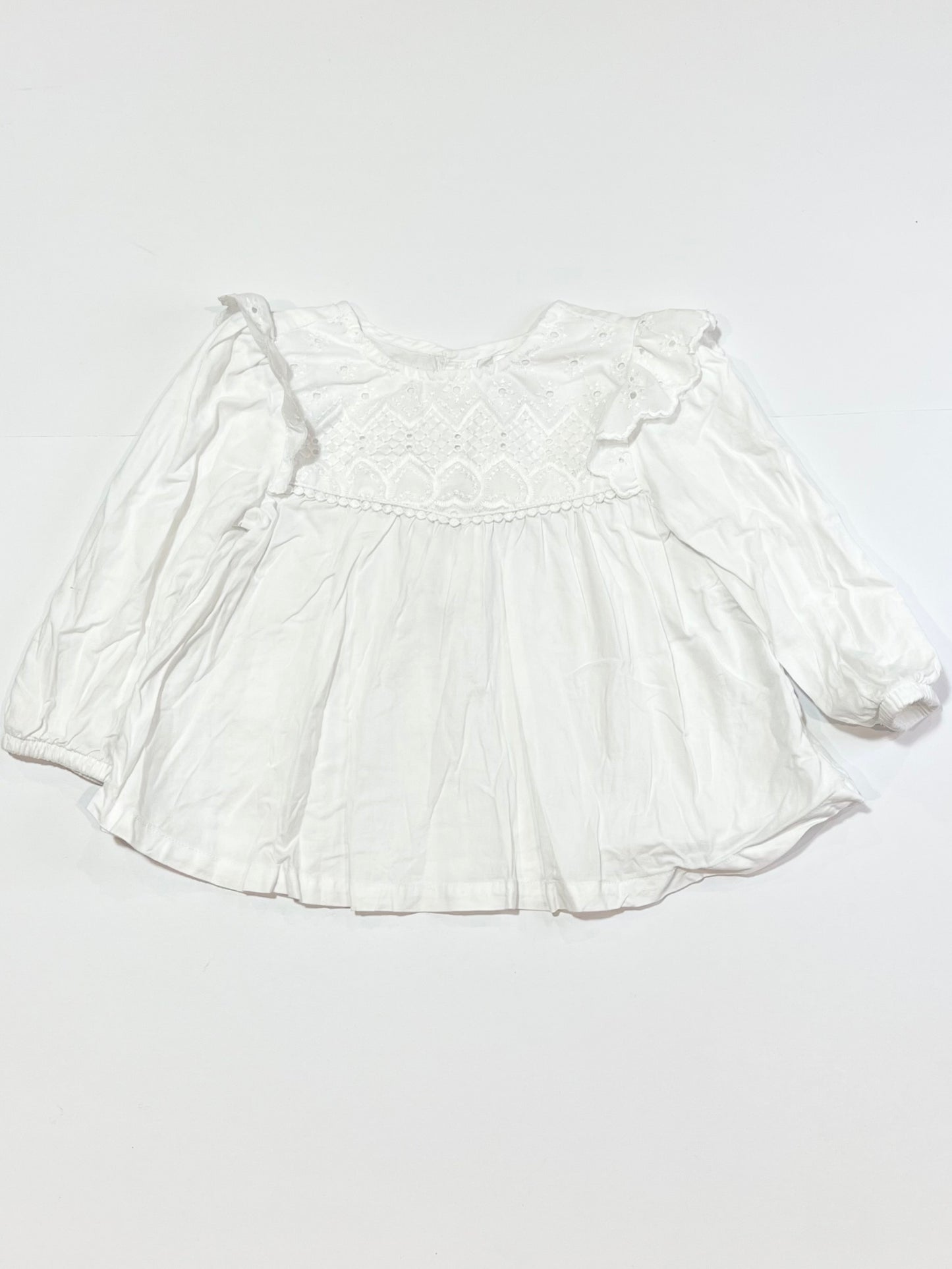 White cutwork top - Size 1
