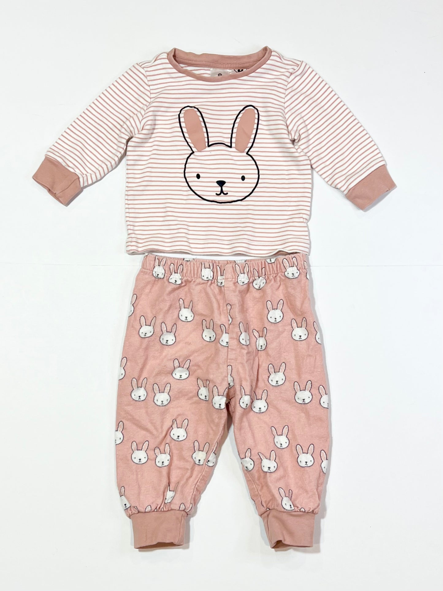 Bunny pyjamas - Size 0