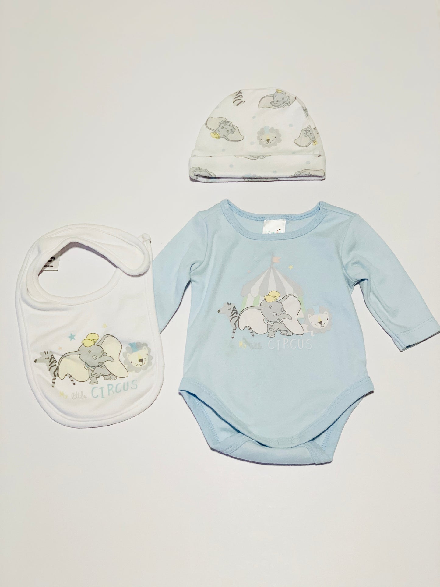 Dumbo set - Size 0000