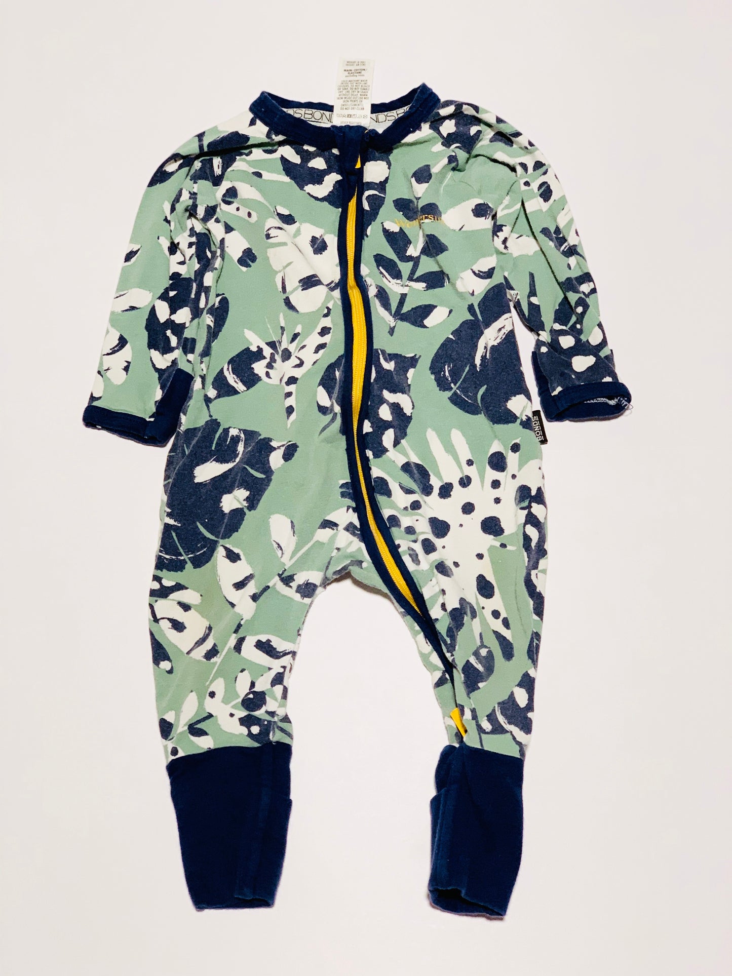 Zippy Wondersuit - Size 00
