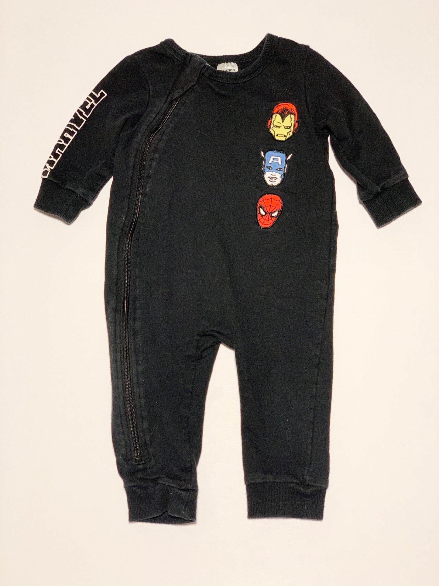 Avengers onesie - Size 0