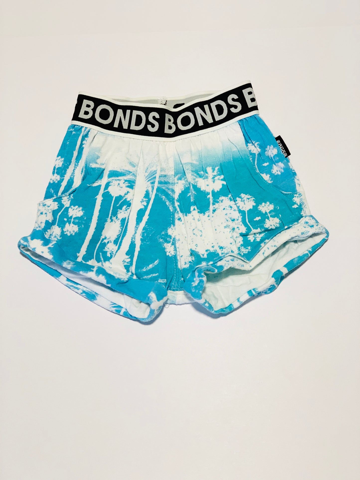 Palm tree shorts - Size 00