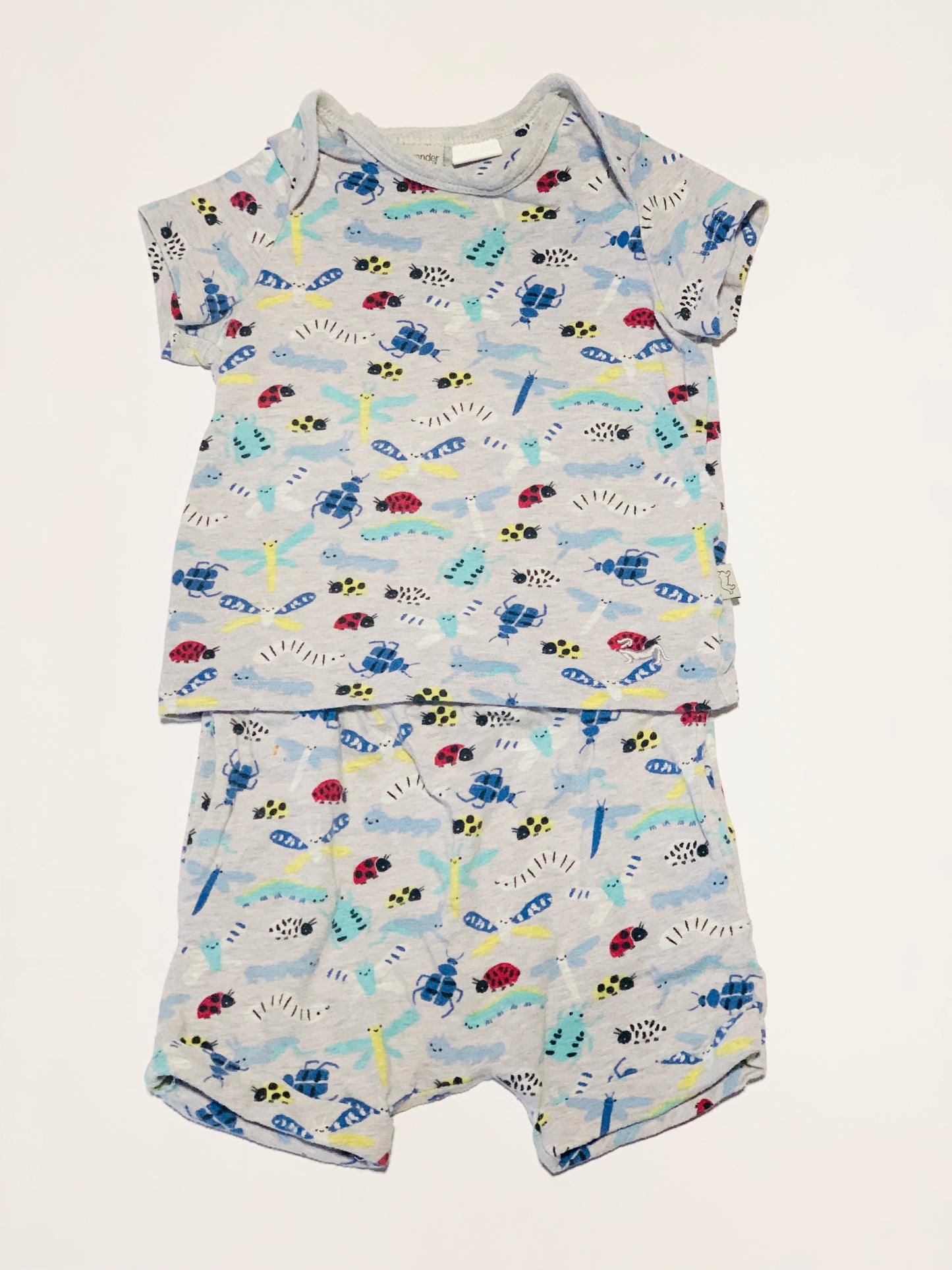 Insects pyjamas - Size 9-12 months
