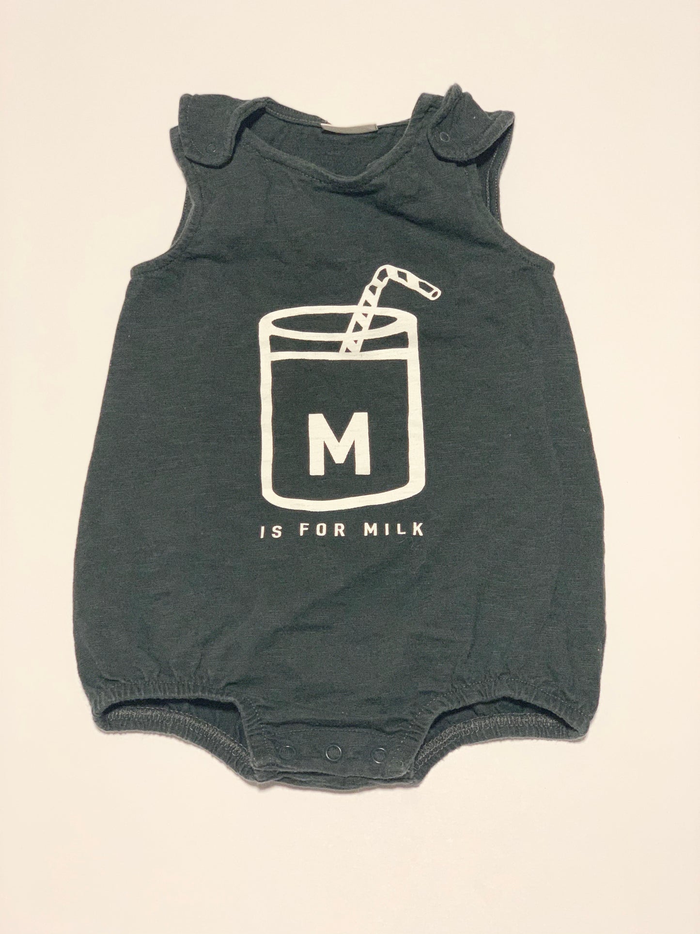 Milk romper - Size 0