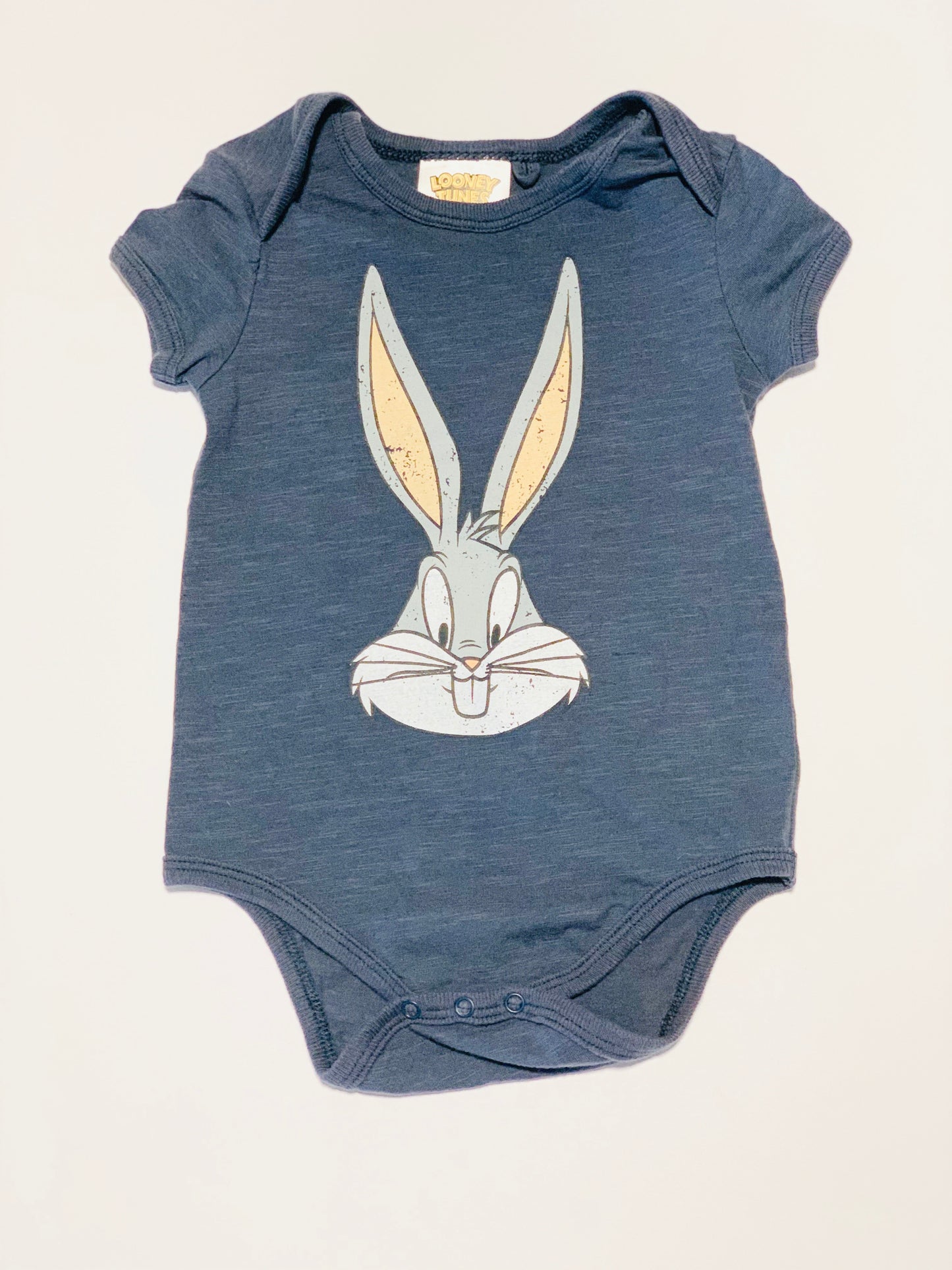 Bugs Bunny bodysuit - Size 1