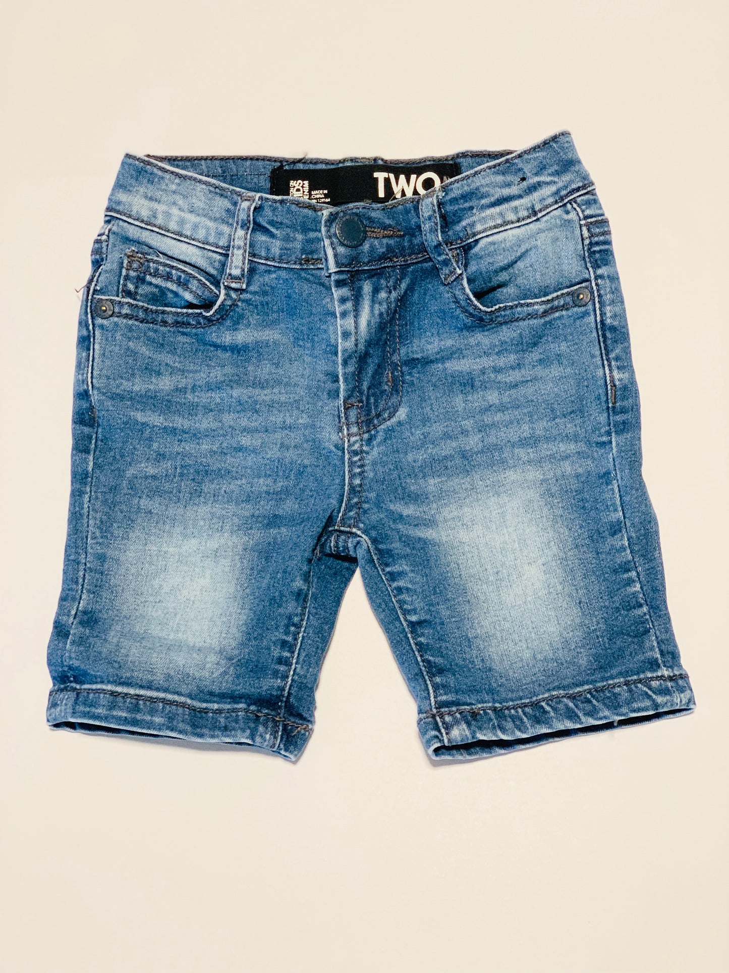 Denim shorts - Size 2