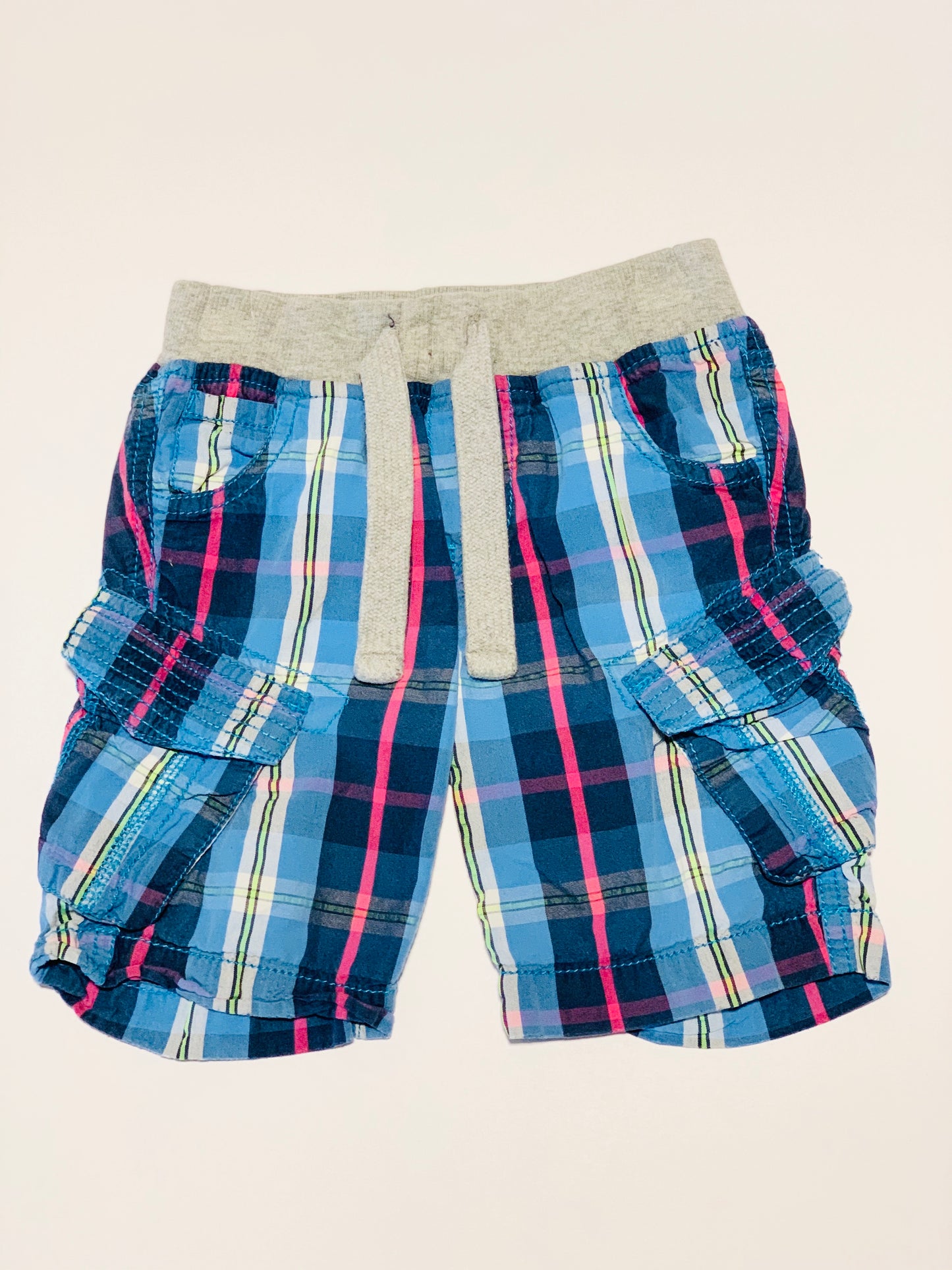 Blue check shorts - Size 2-3