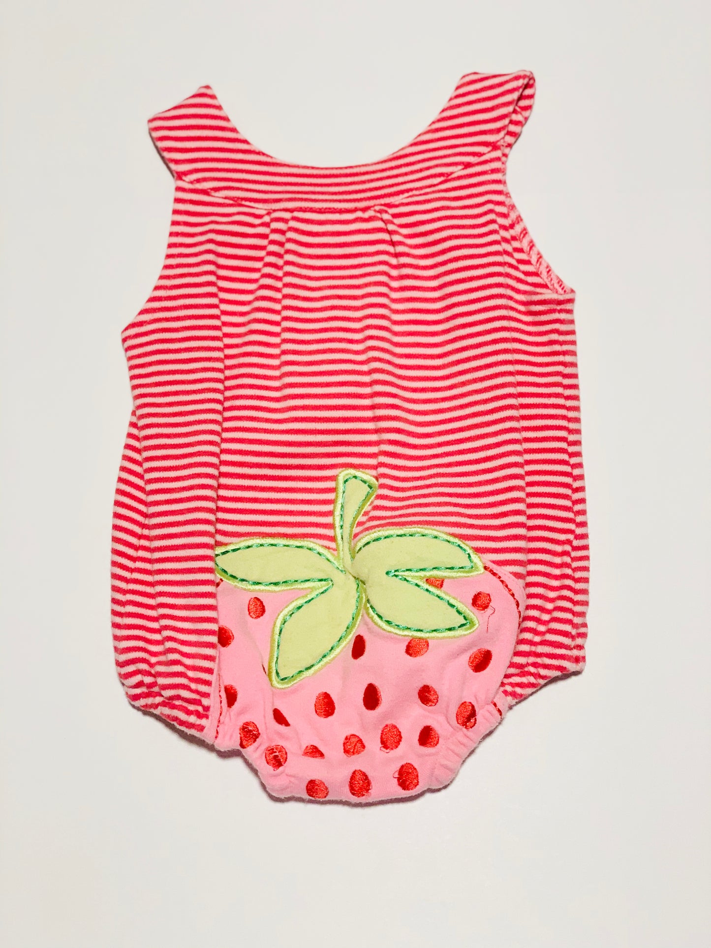 Strawberry bum romper - Size 000