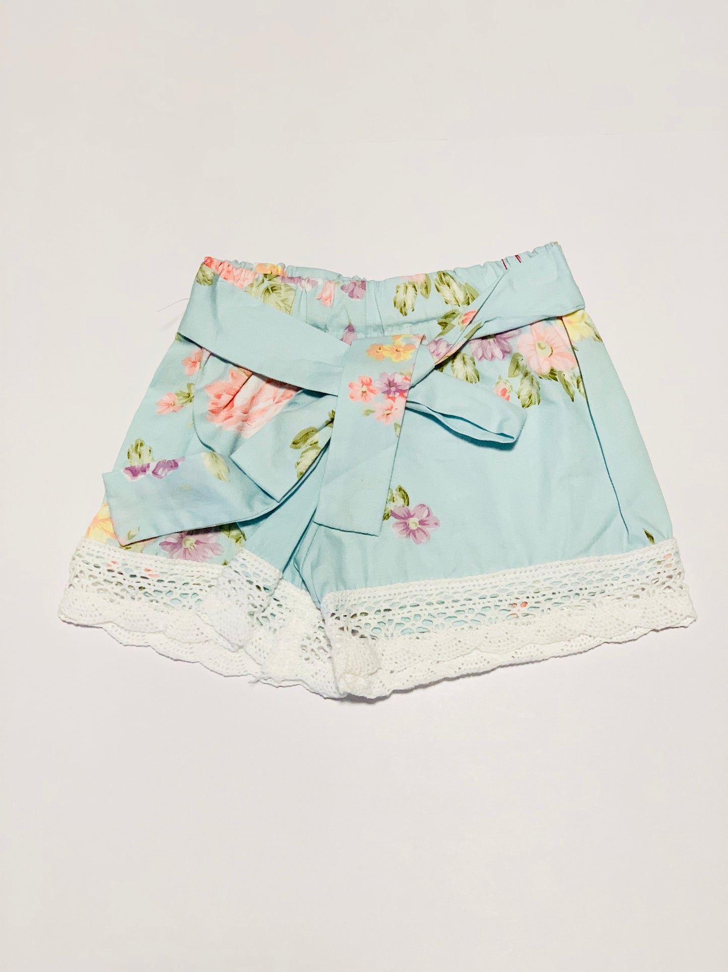 Floral shorts - Size 00