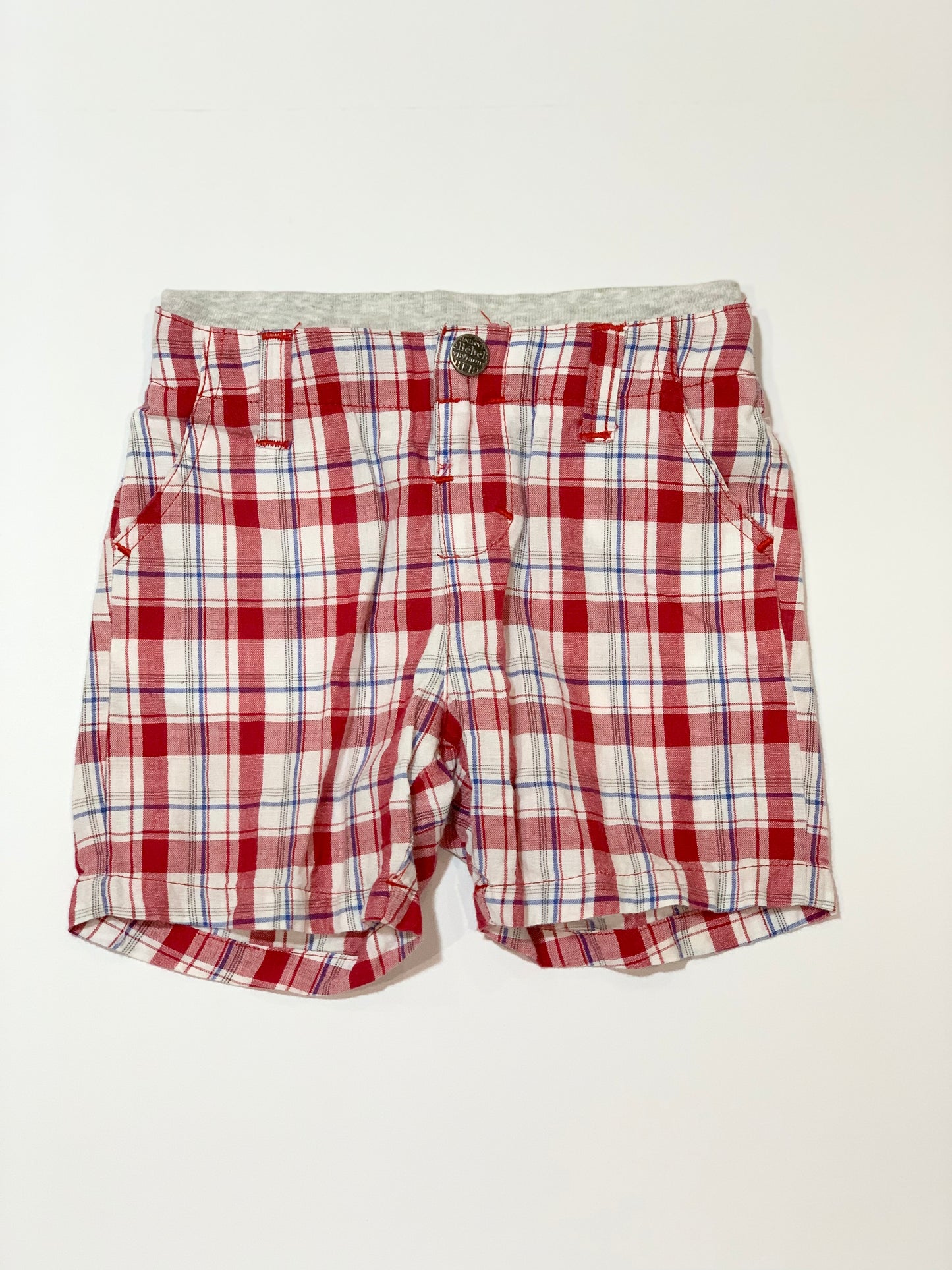 Checkered shorts - Size 9-12 months