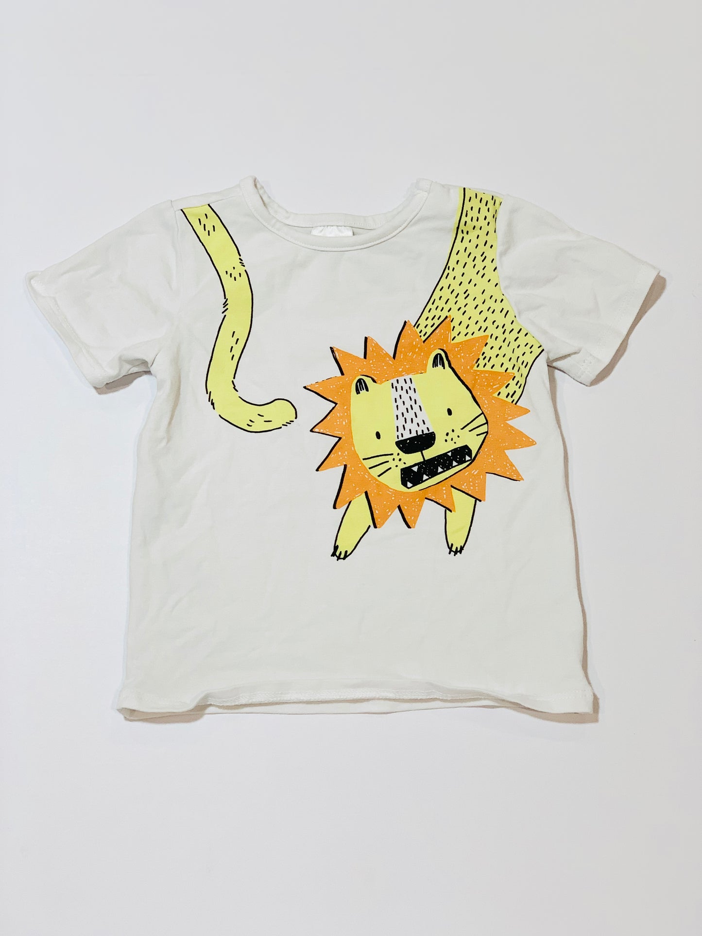 Lion tee - Size 0