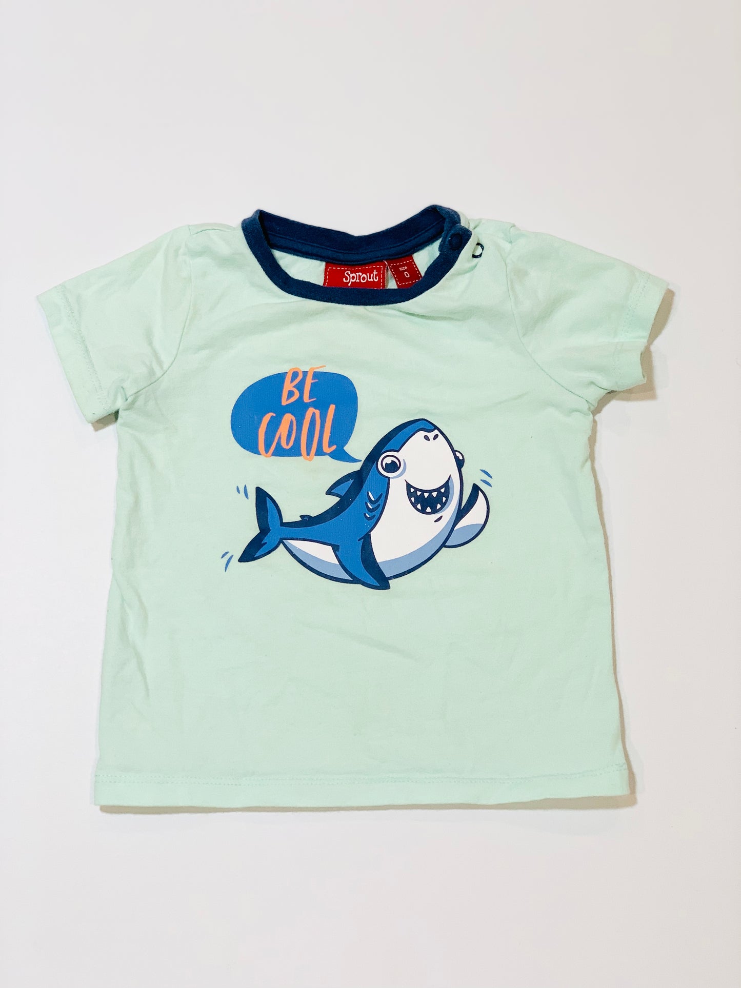 Shark tee - Size 0