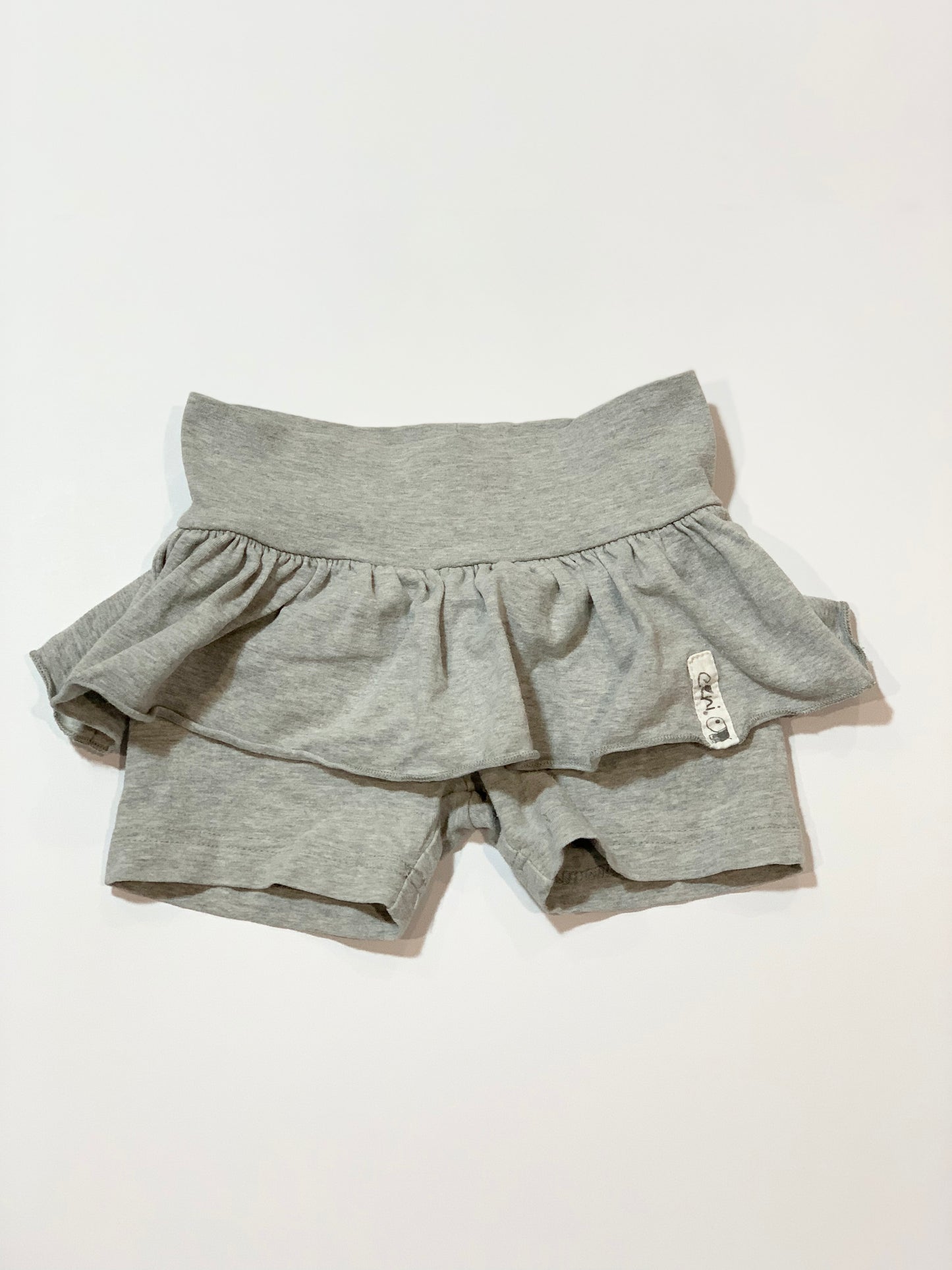 Ruffle bike pants - Size 2