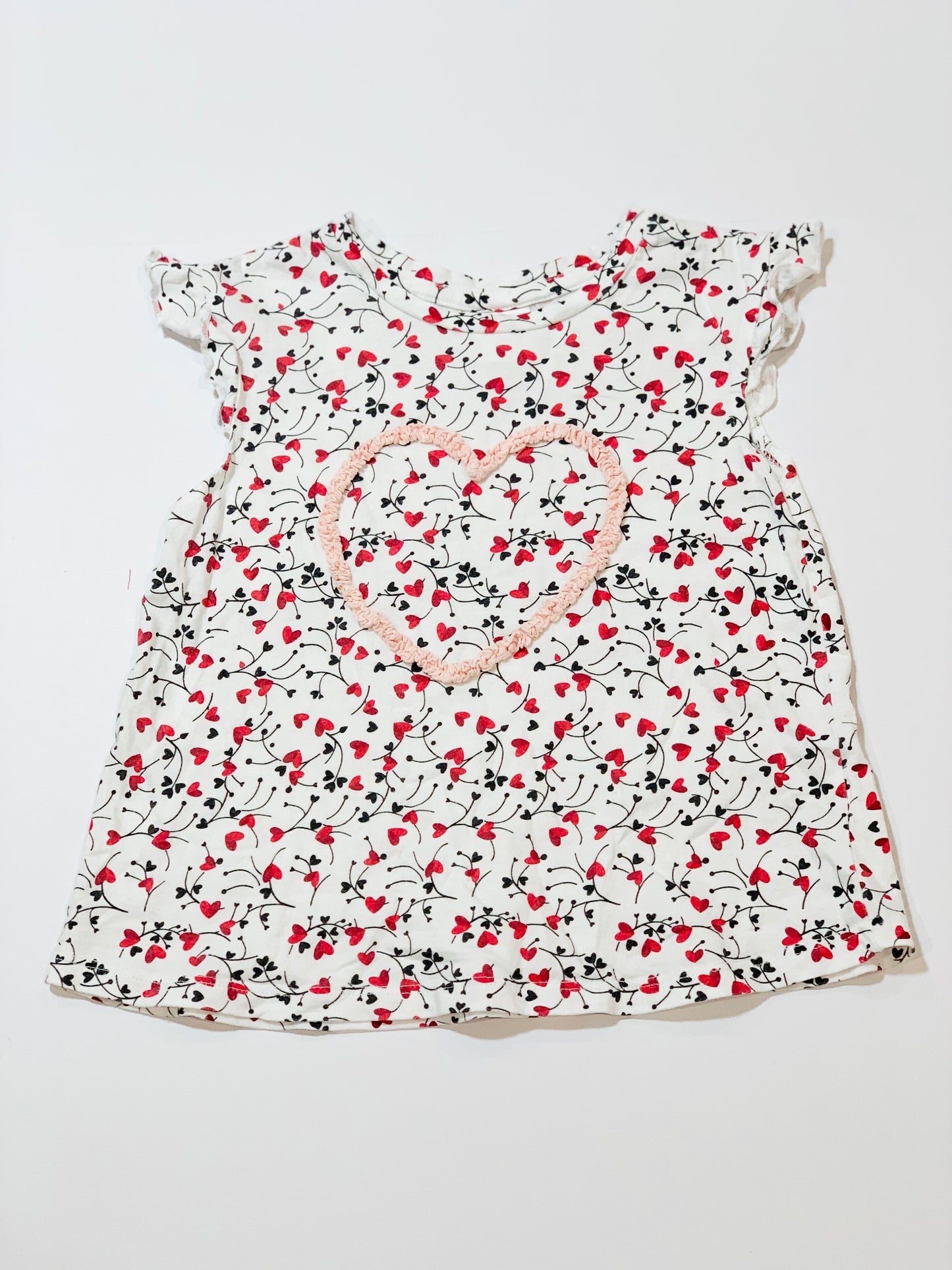 Hearts tee - Size 2