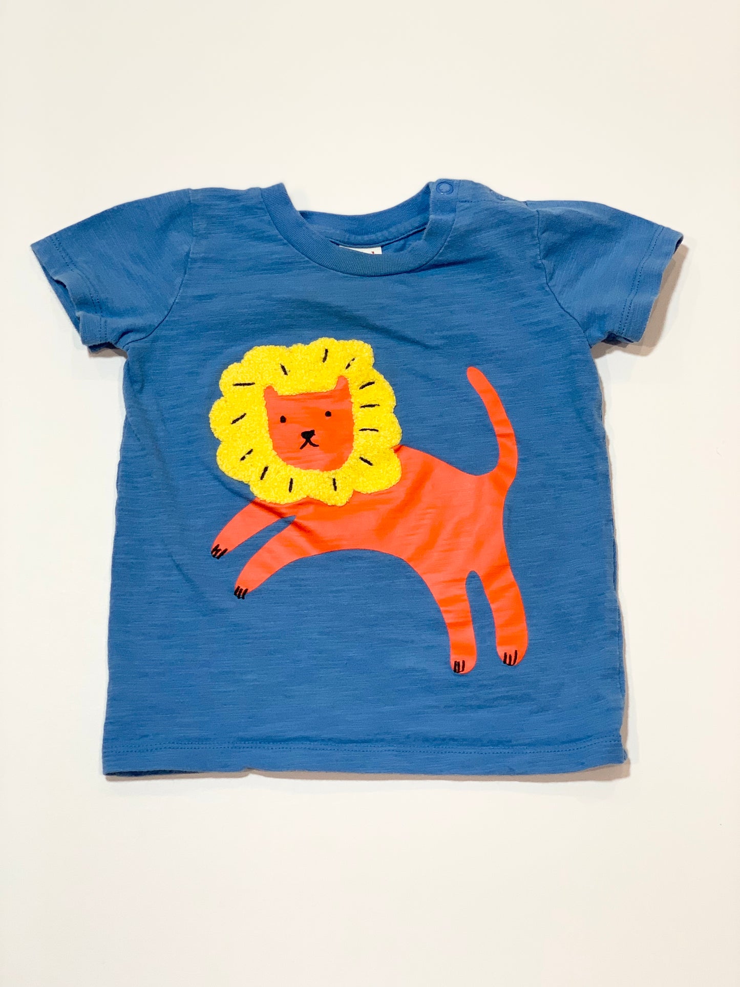 Blue lion tee - Size 1
