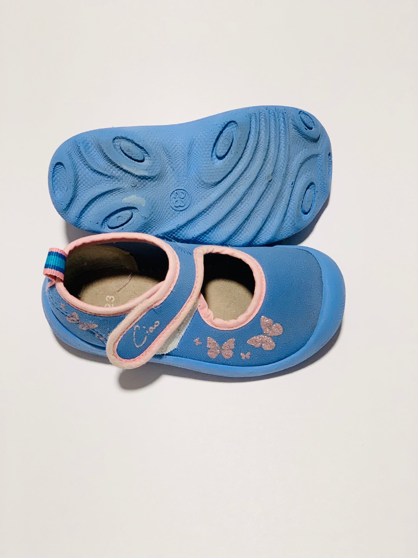 Blue butterfly shoes - Size 23