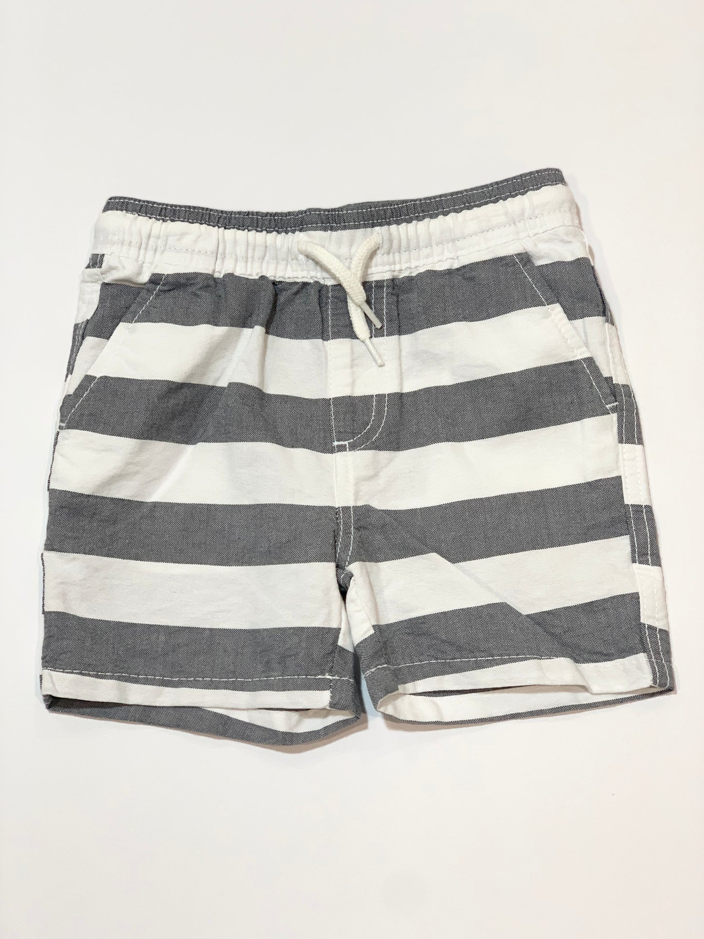 Woven striped shorts - Size 3
