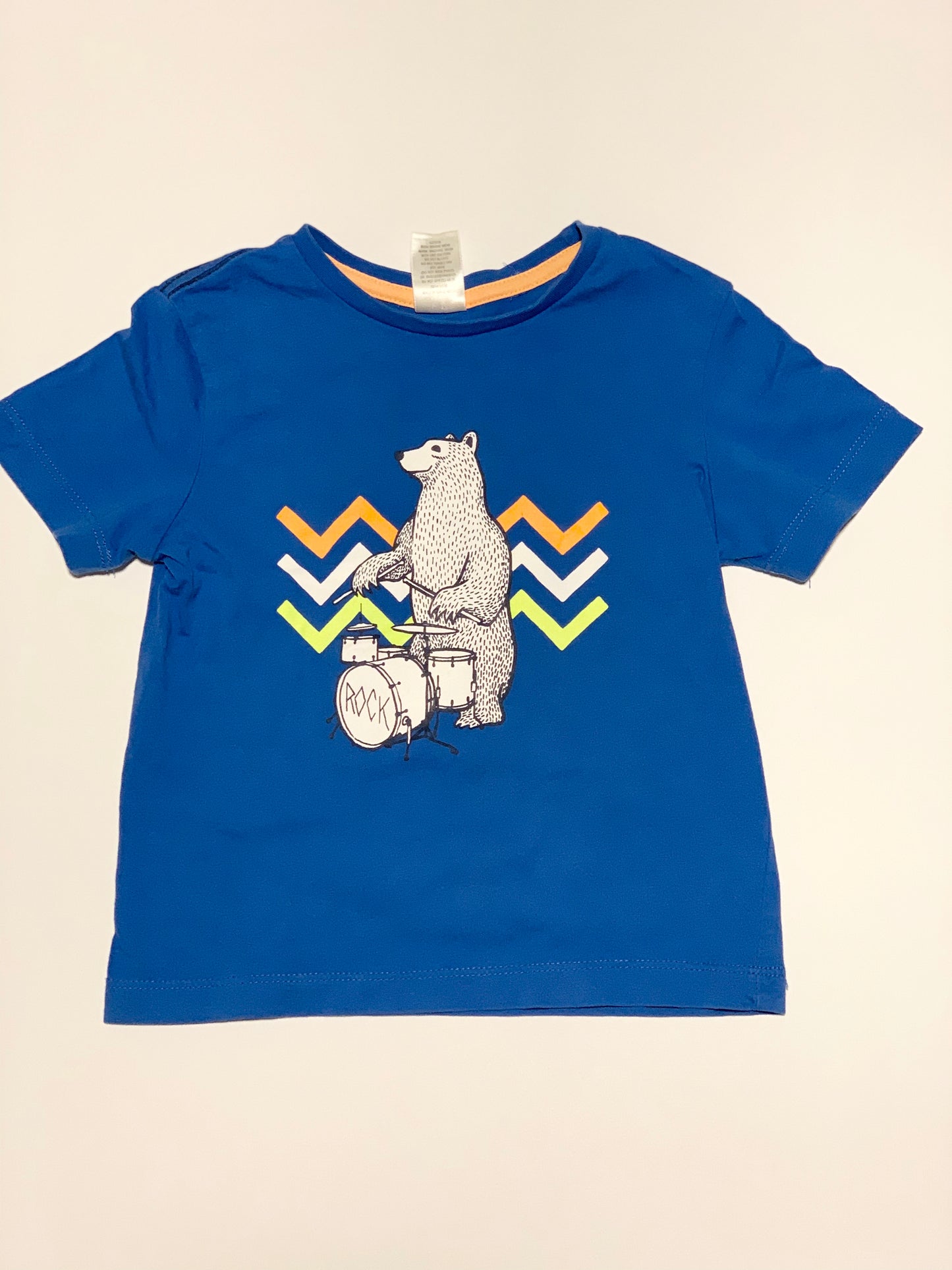 Drumming bear tee - Size 2