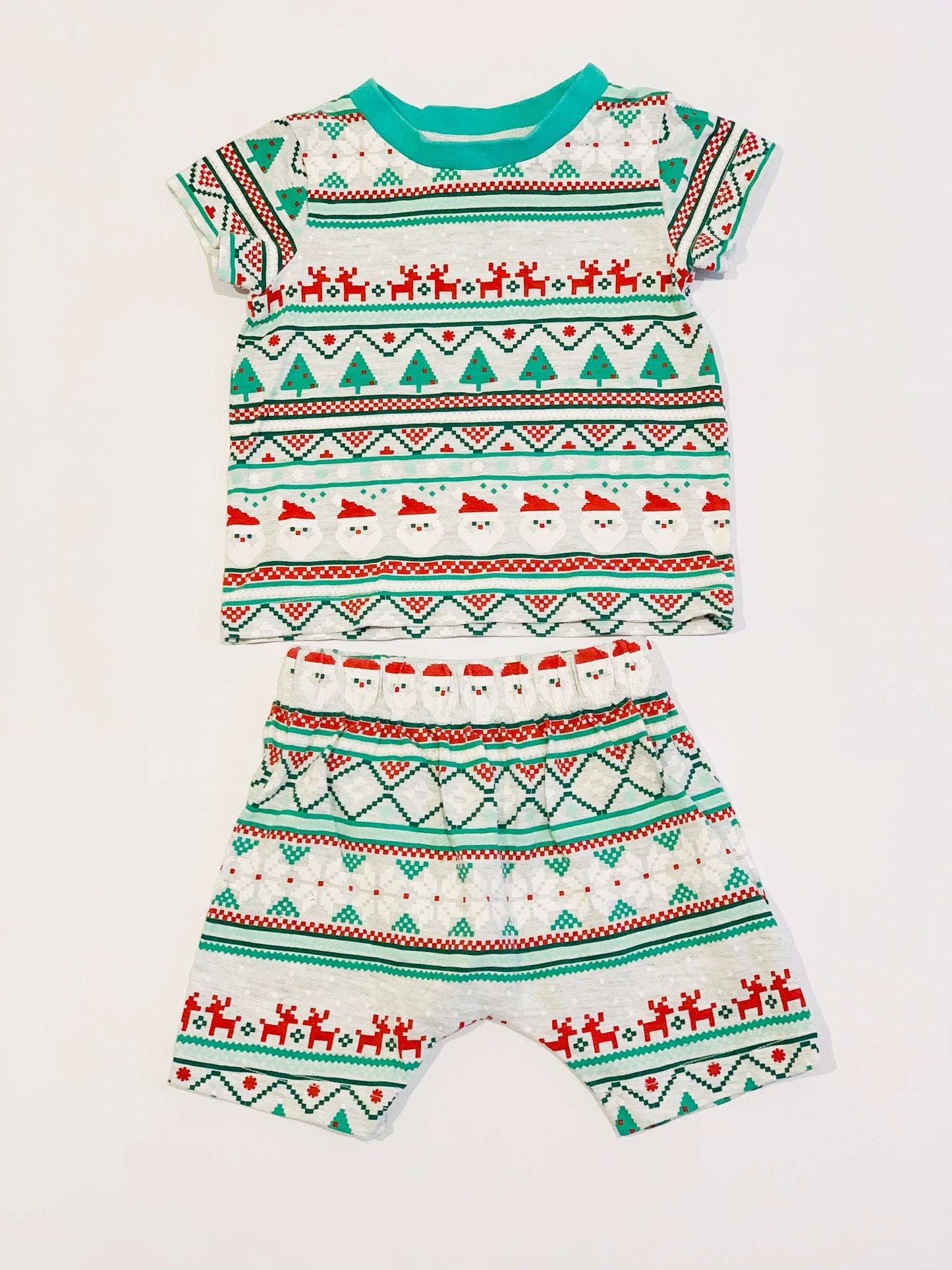 Christmas pyjamas - Size 000