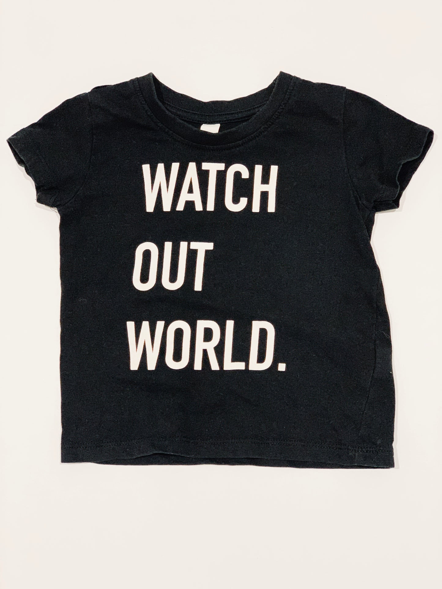 Watch out world tee - Size 0