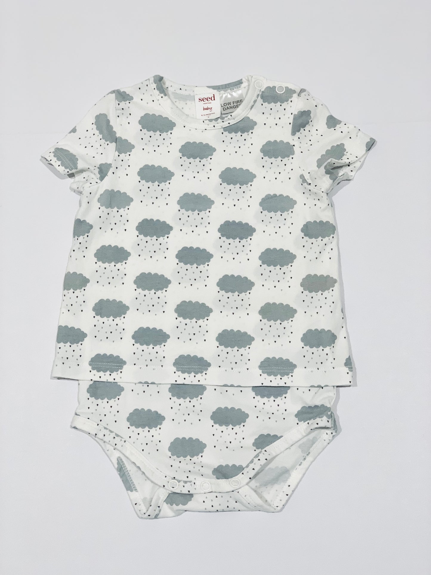 Clouds bodysuit - Size 0