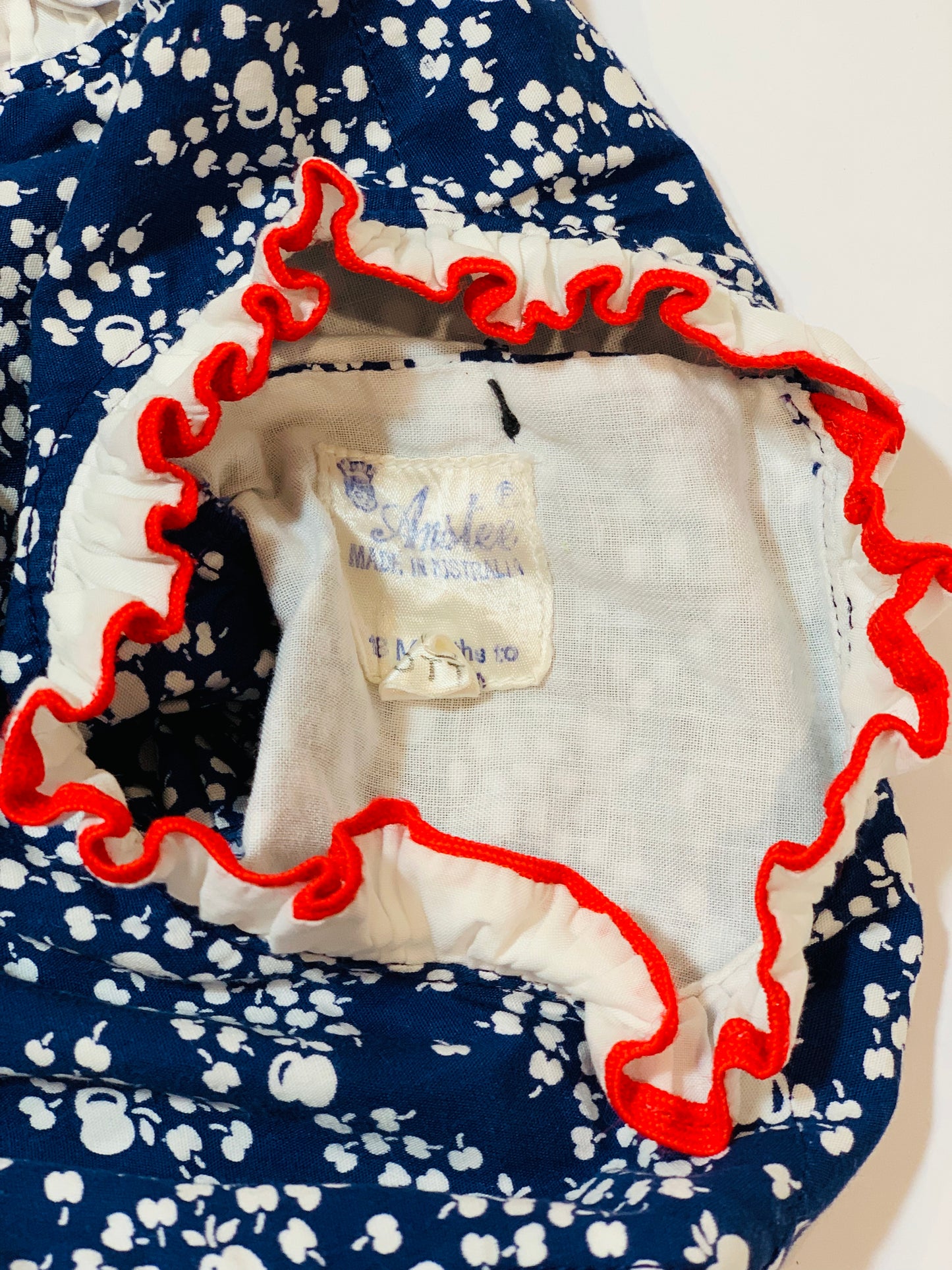 Vintage apples dress - Size 2