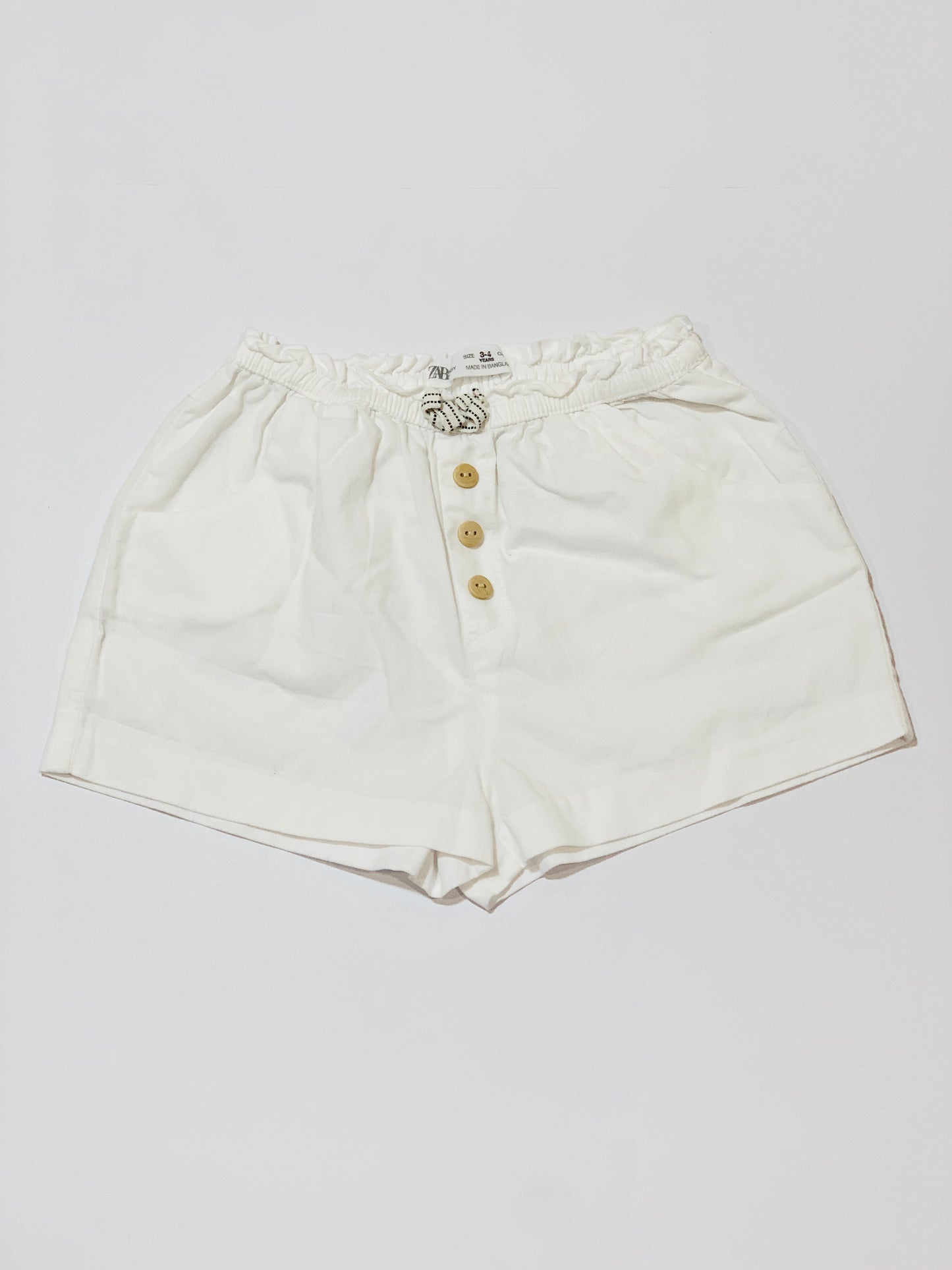 White shorts - Size 3-4