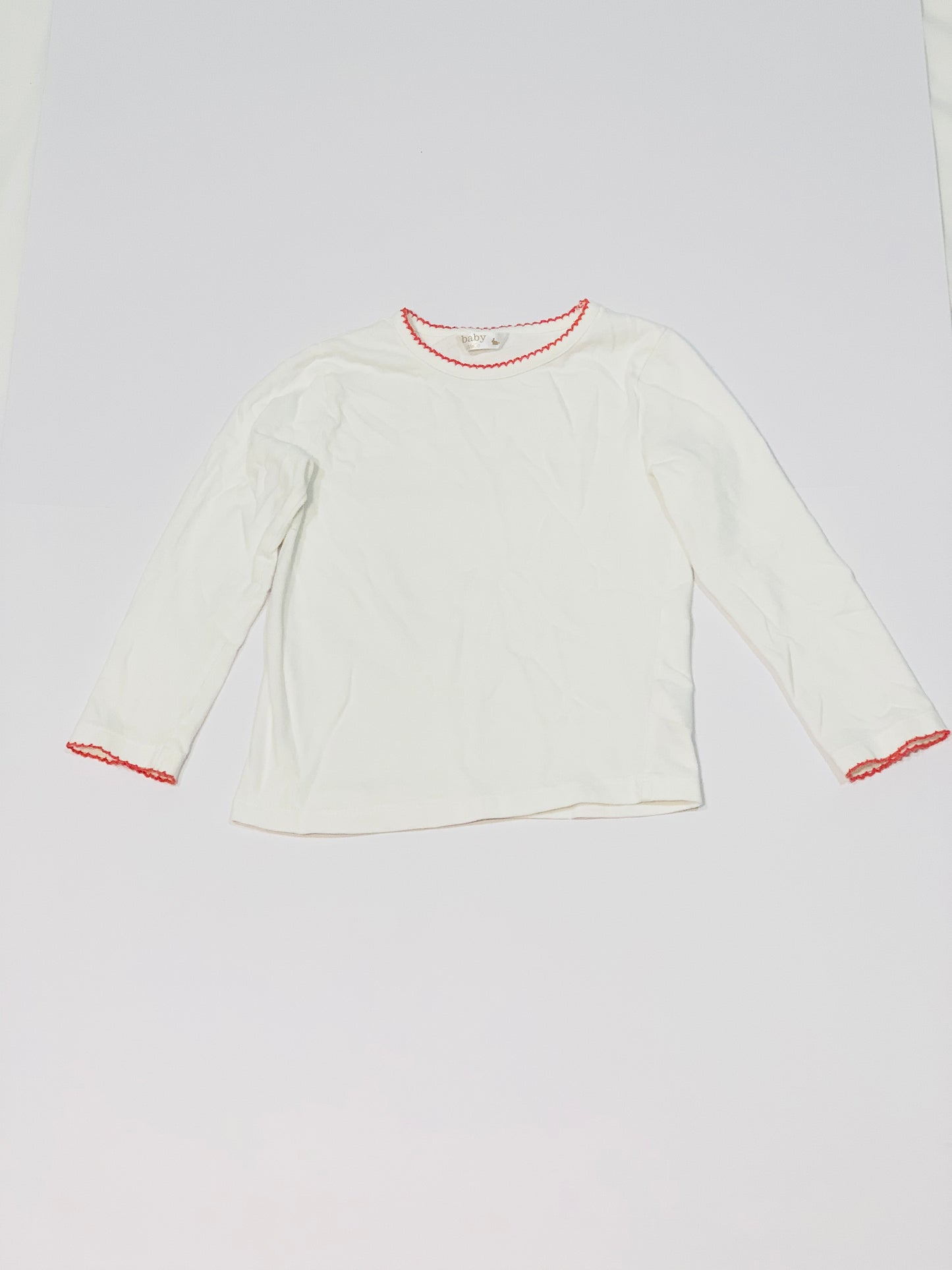 White top - Size 2-3