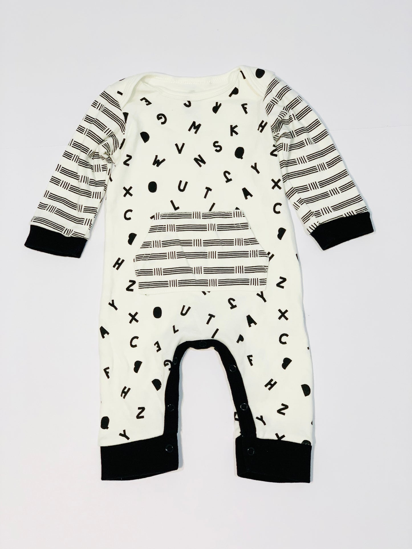 Letters onesie - Size 000