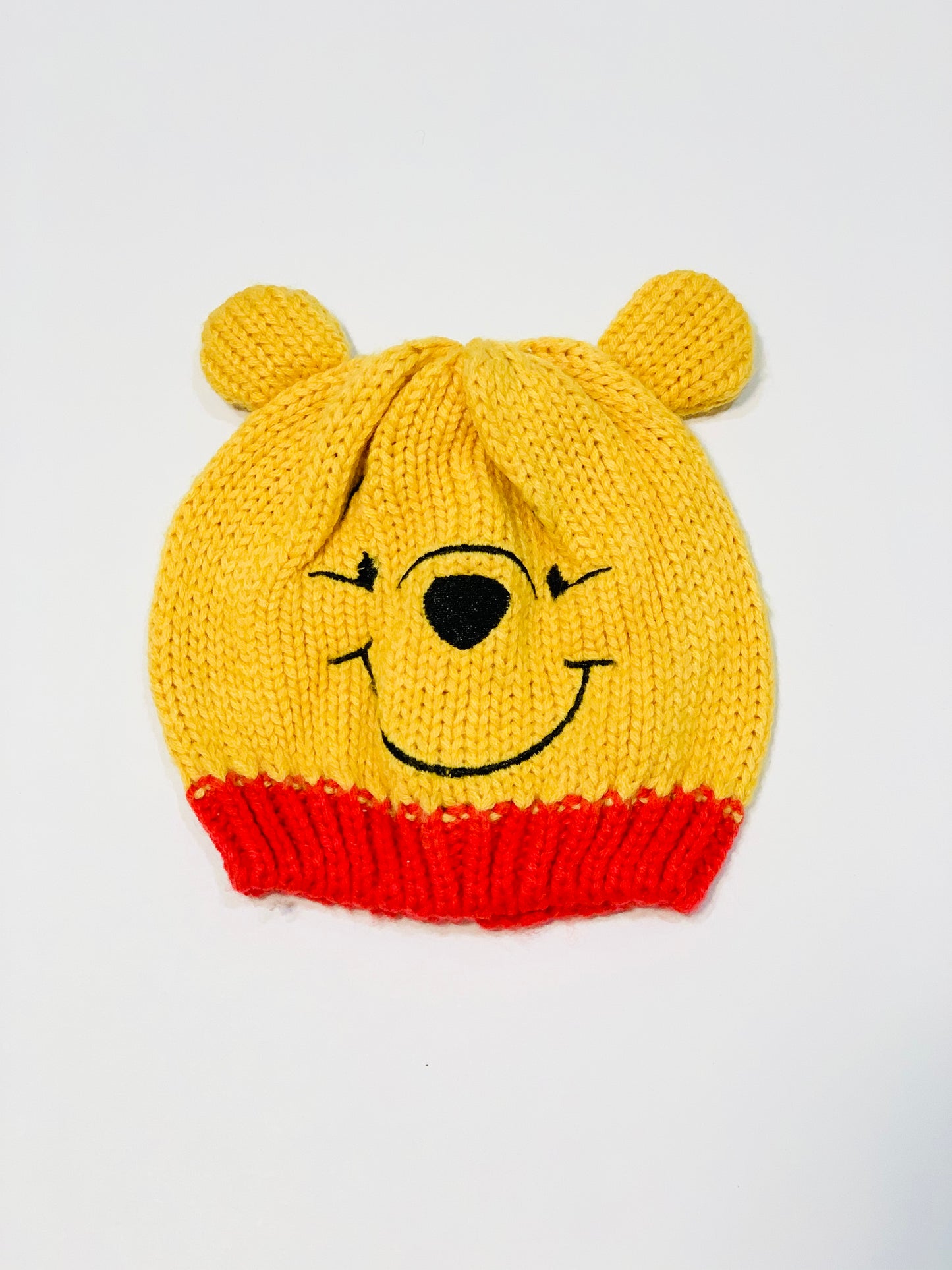 Winnie the Pooh beanie - Size 12-18 months