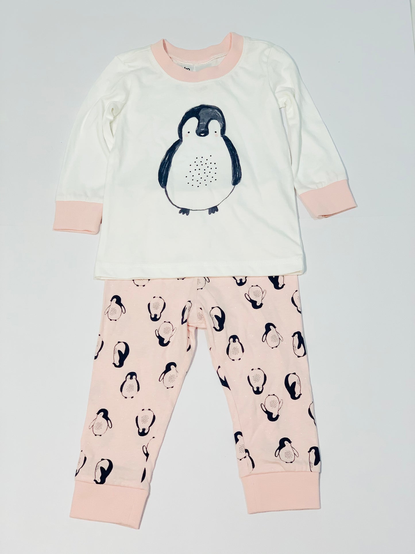 Penguin pyjamas brand new - Size 1
