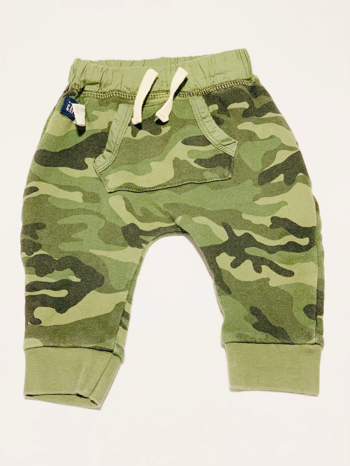 Camoflauge pants - Size 00