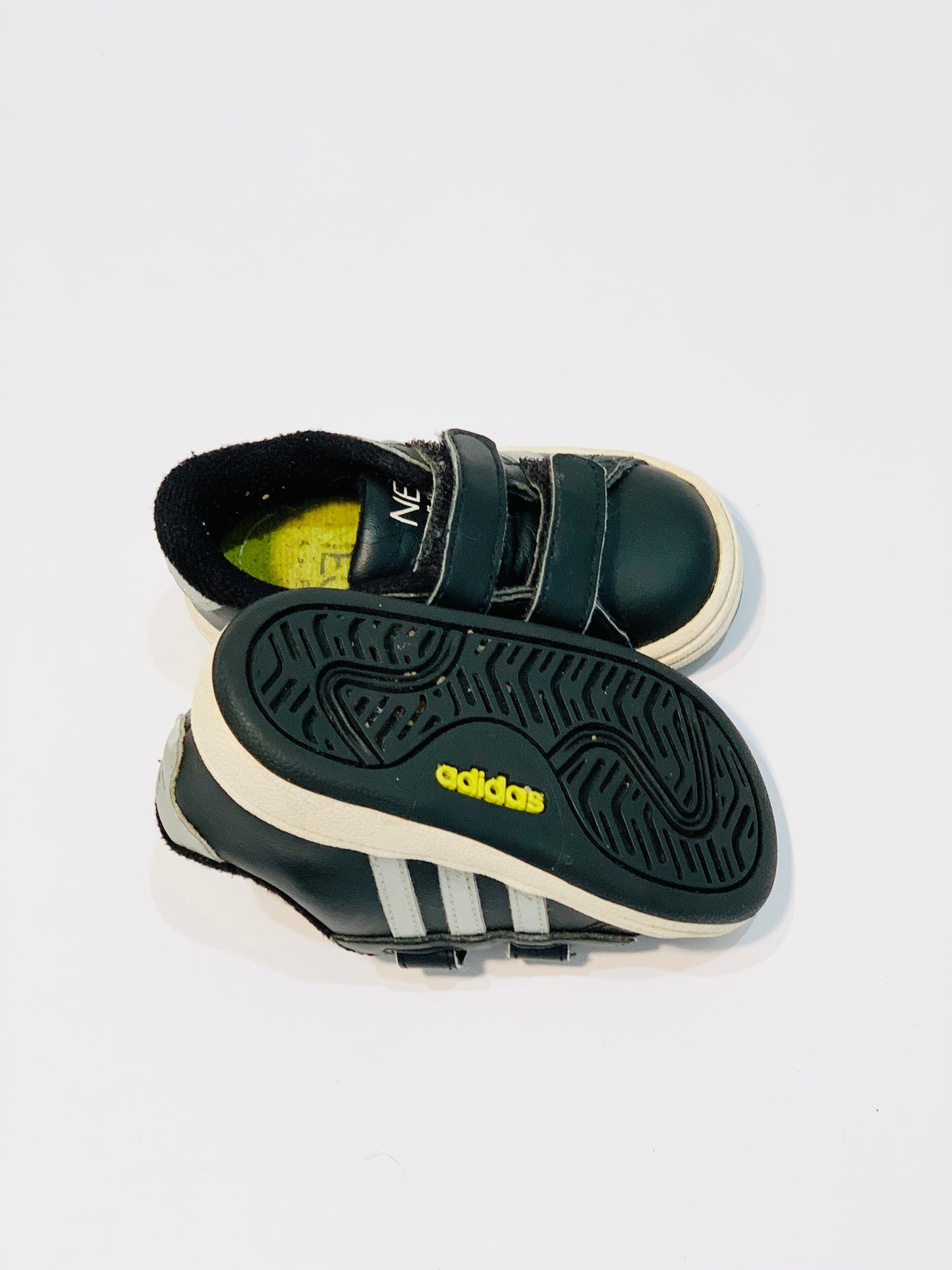 Black Neo sneakers - Size US5