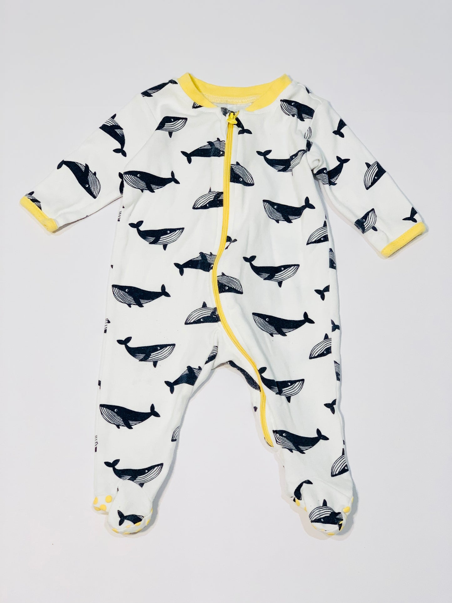 Whale zip onesie - Size 0000