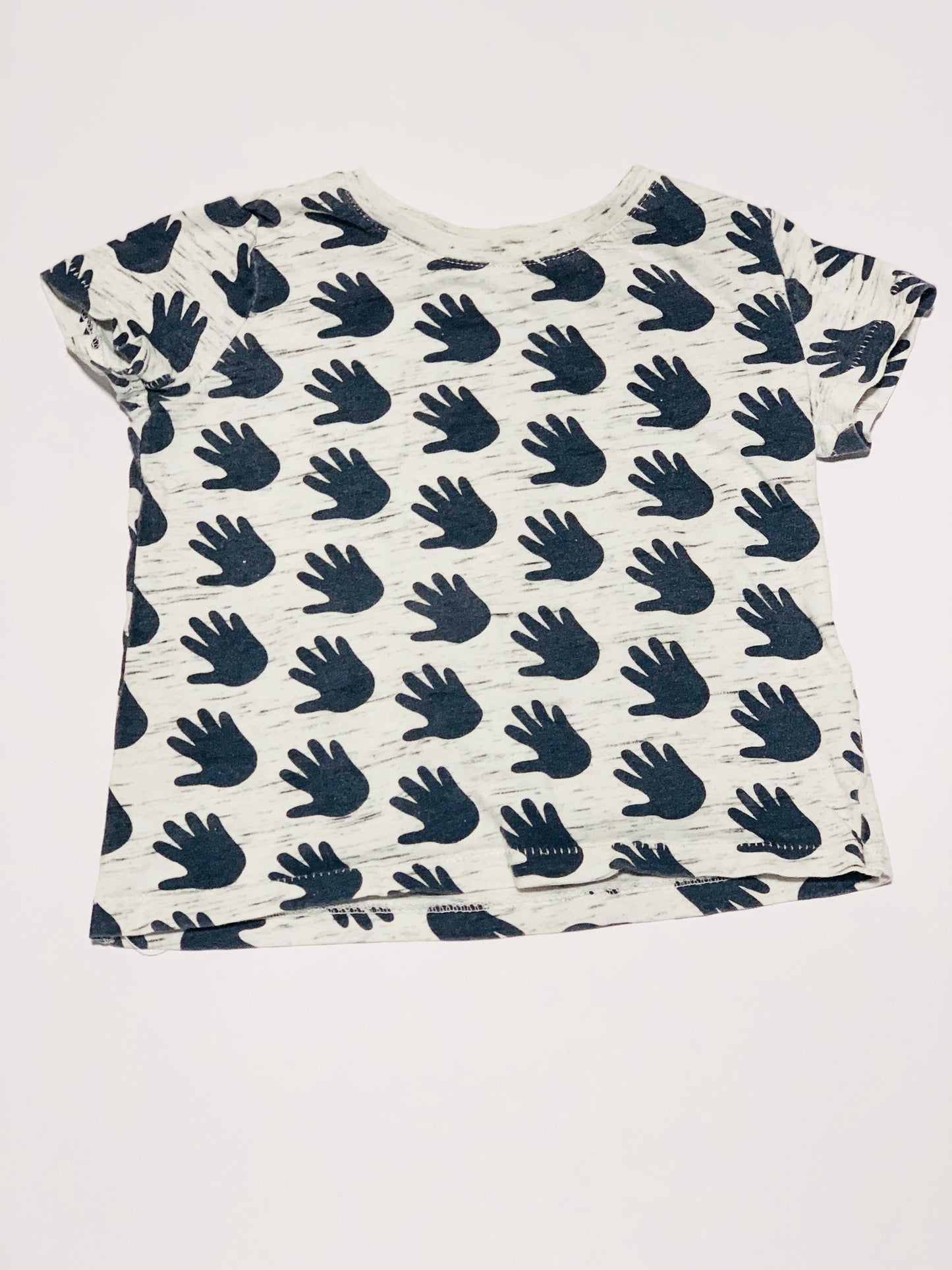 Hand print tee - Size 2