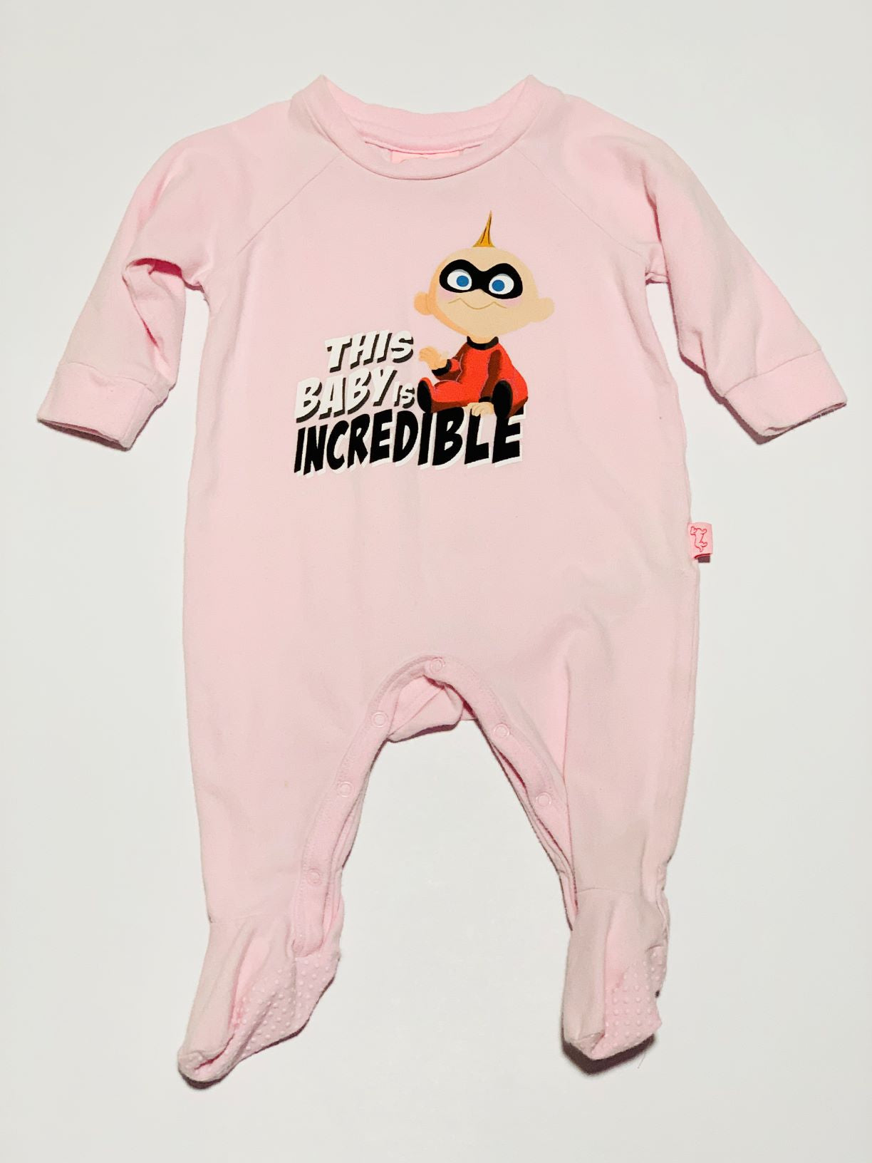 Pink Incredibles onesie - Size 000