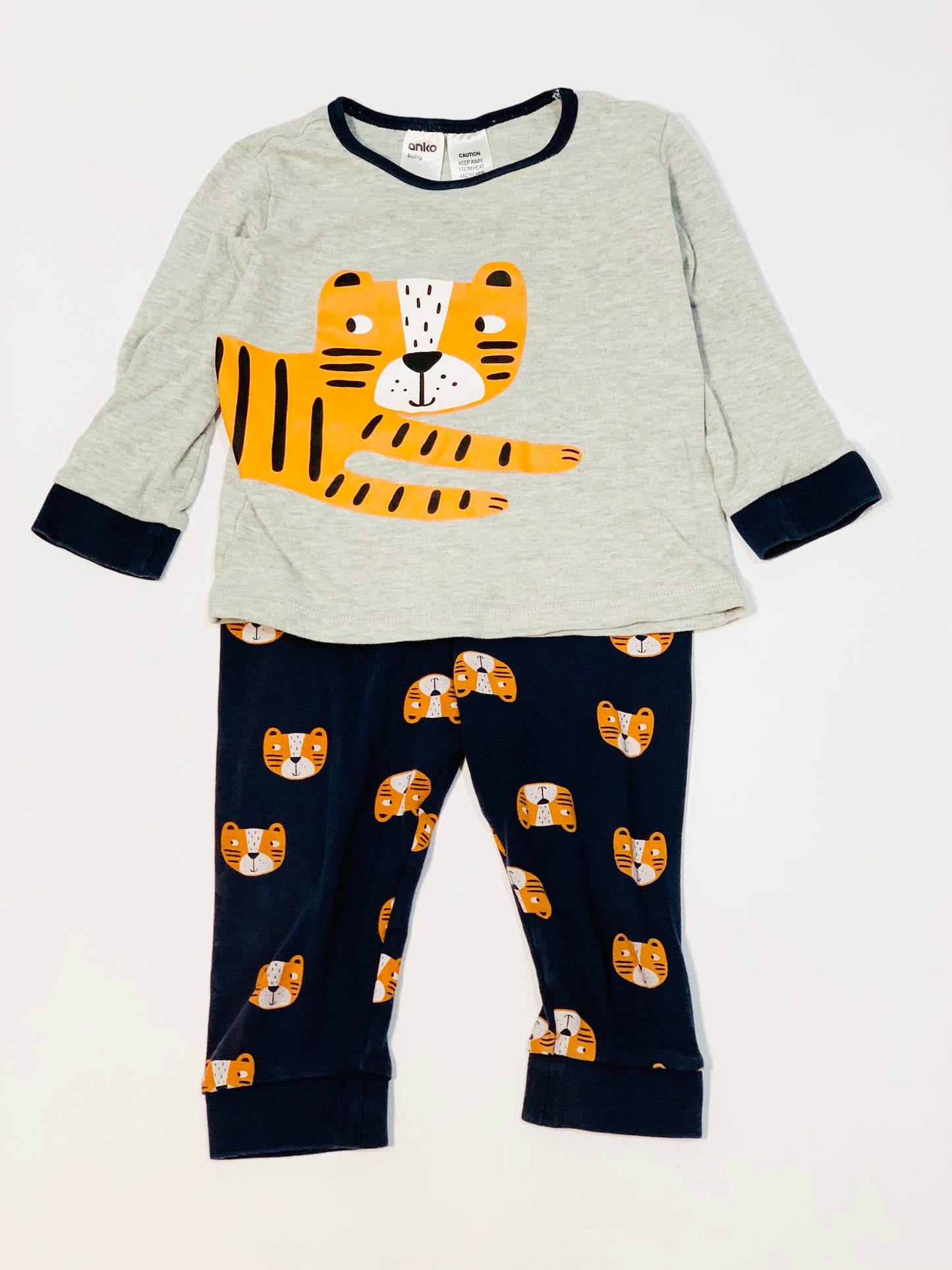 Tiger pyjamas - Size 2
