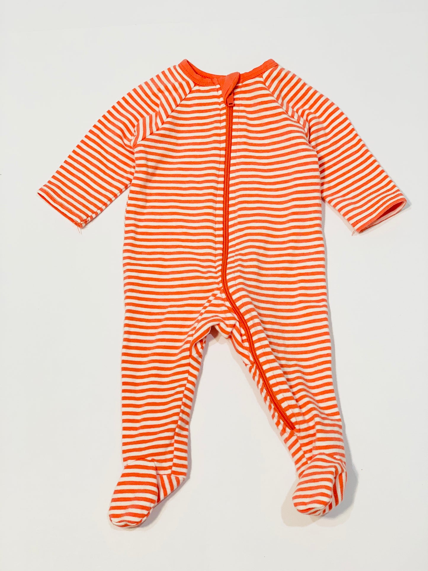 Orange zip onesie - Size 00000