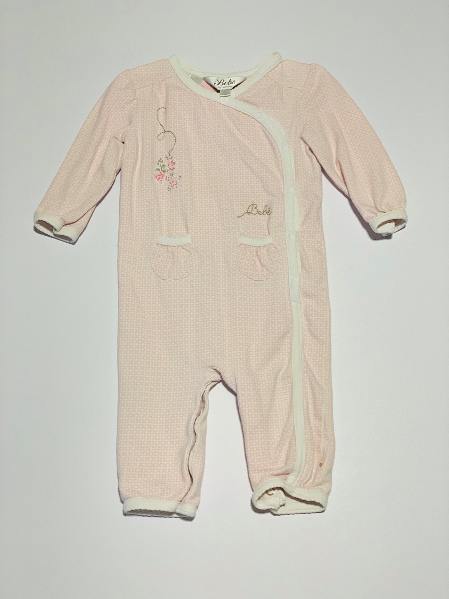 Pink roses onesie - Size 0