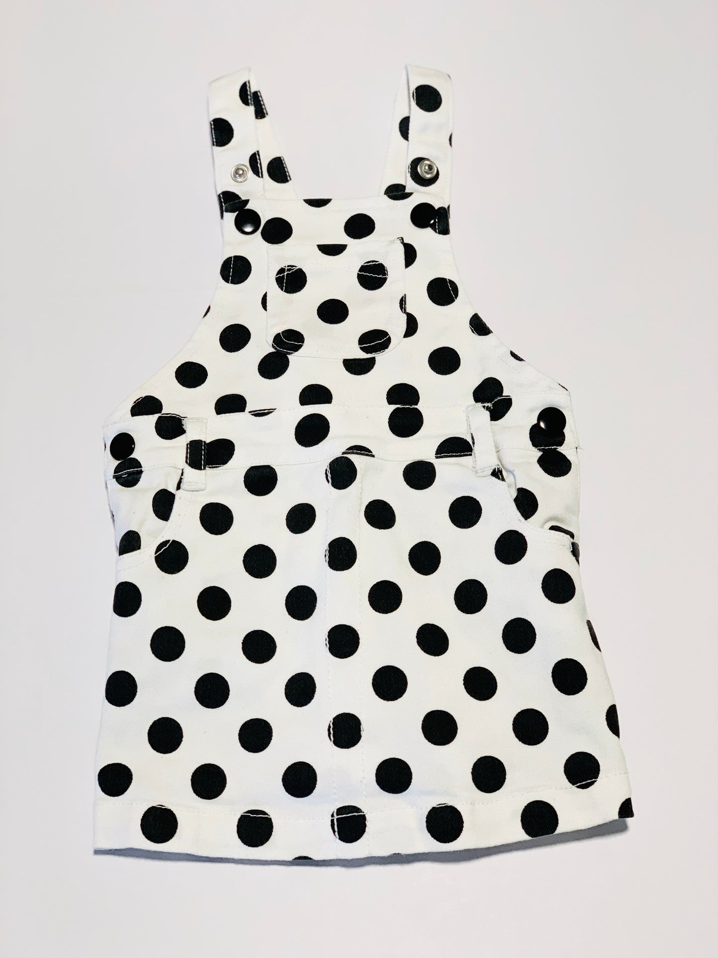 Black and white spot pinafore - Size 1