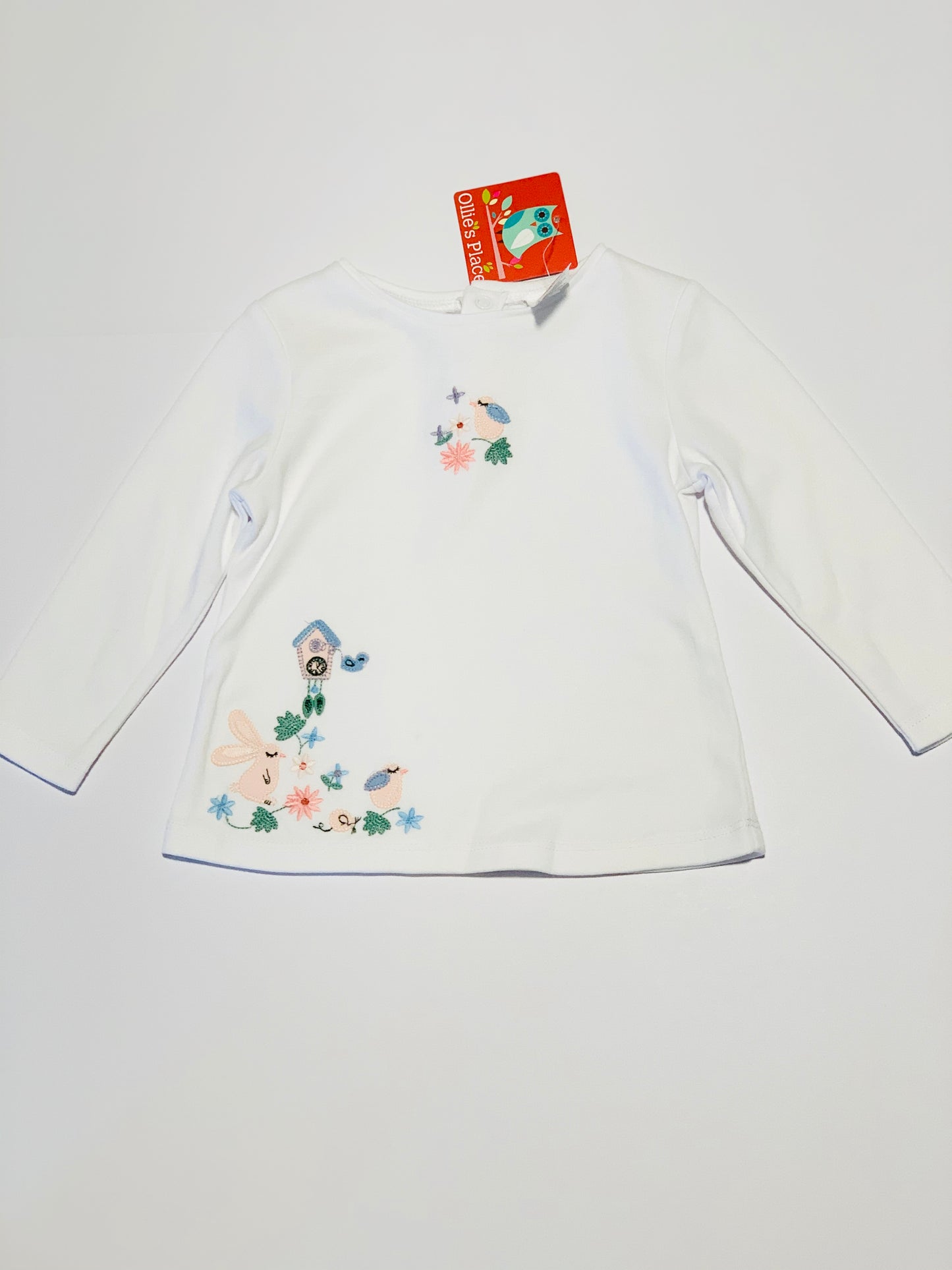 White applique top BNWT - Size 1