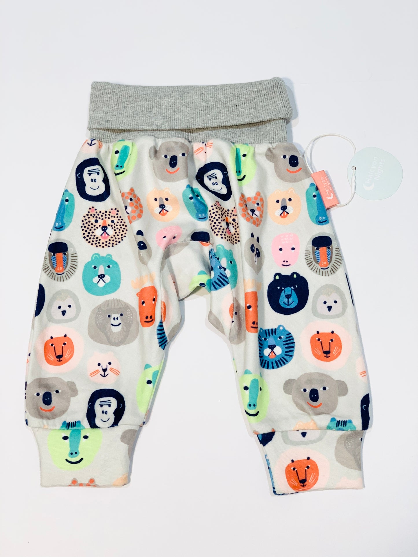 Animals pants brand new - Size 00