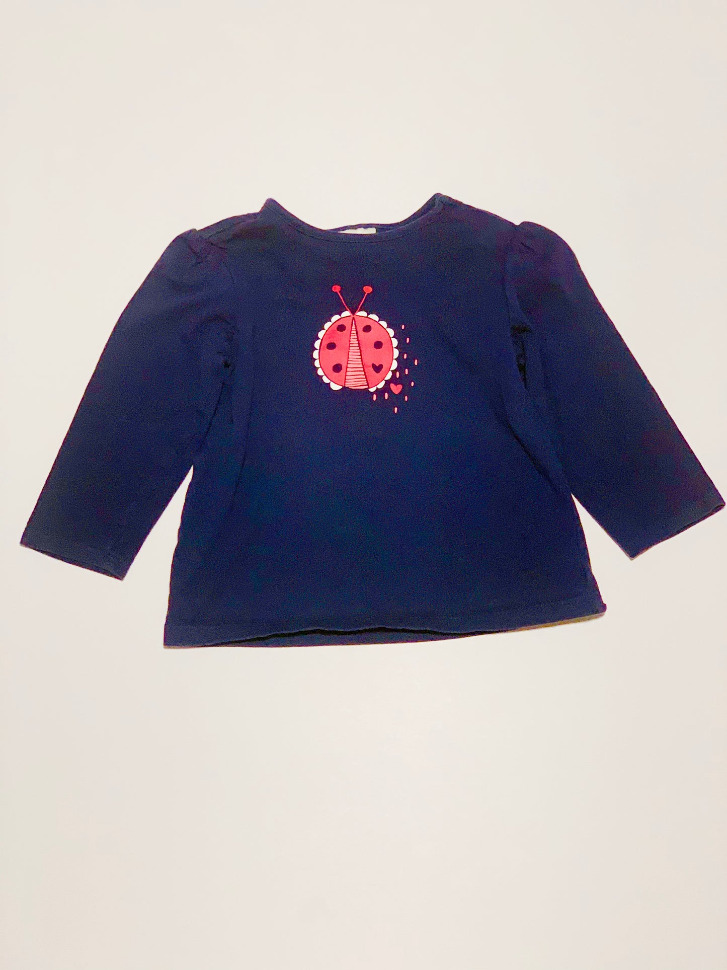 Navy ladybug top - Size 00