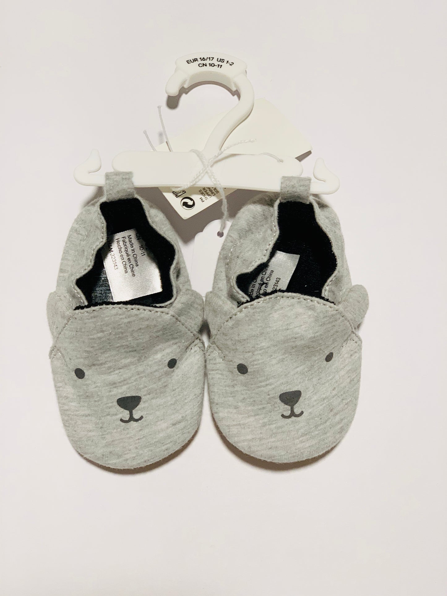 Grey soft booties BNWT - Size 0-6 months