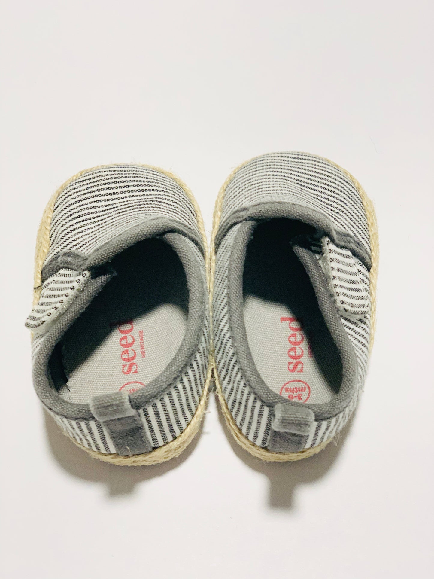 Striped soft shoes - Size 3-6 months