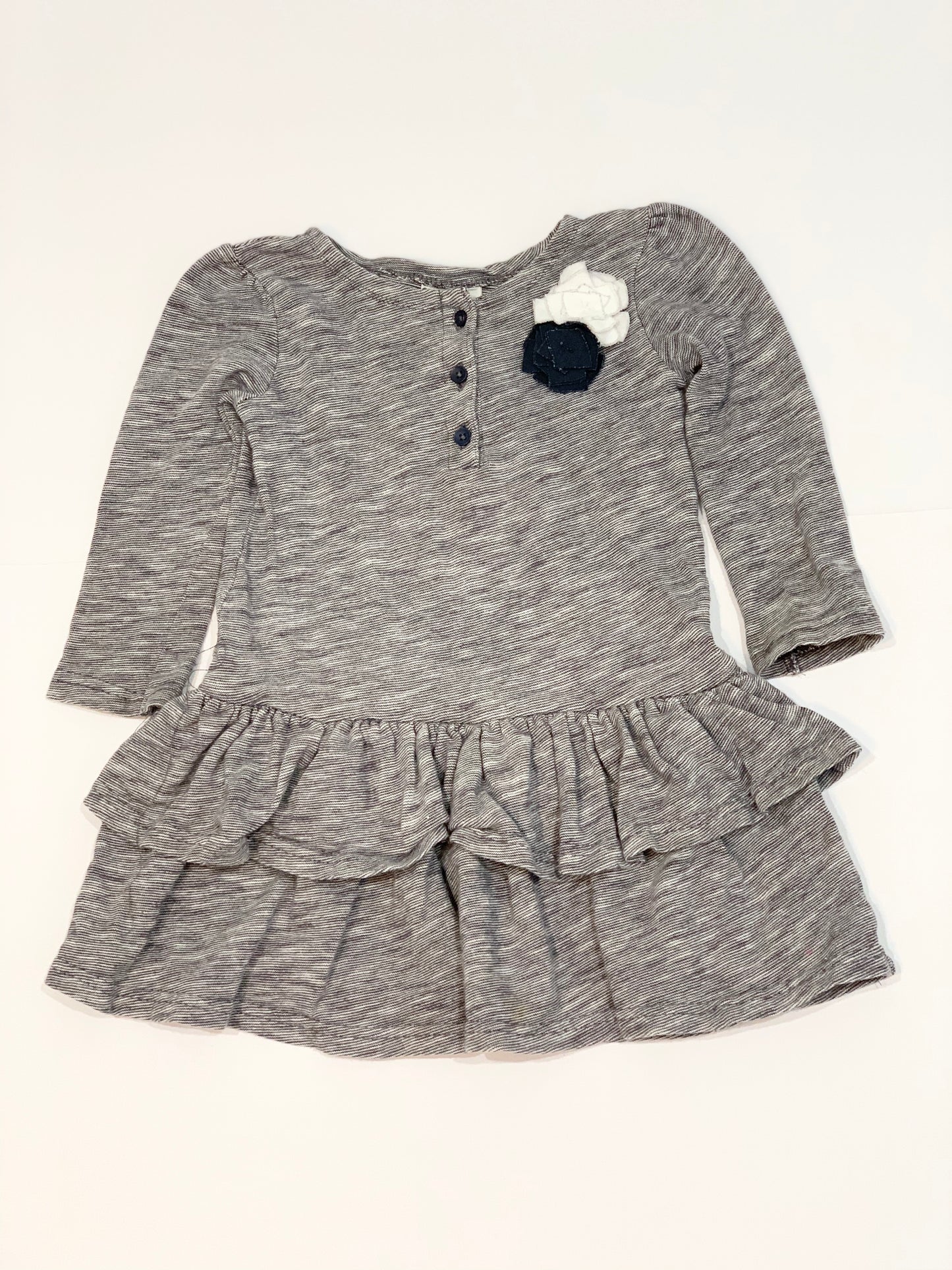 Ruffle dress - Size 3