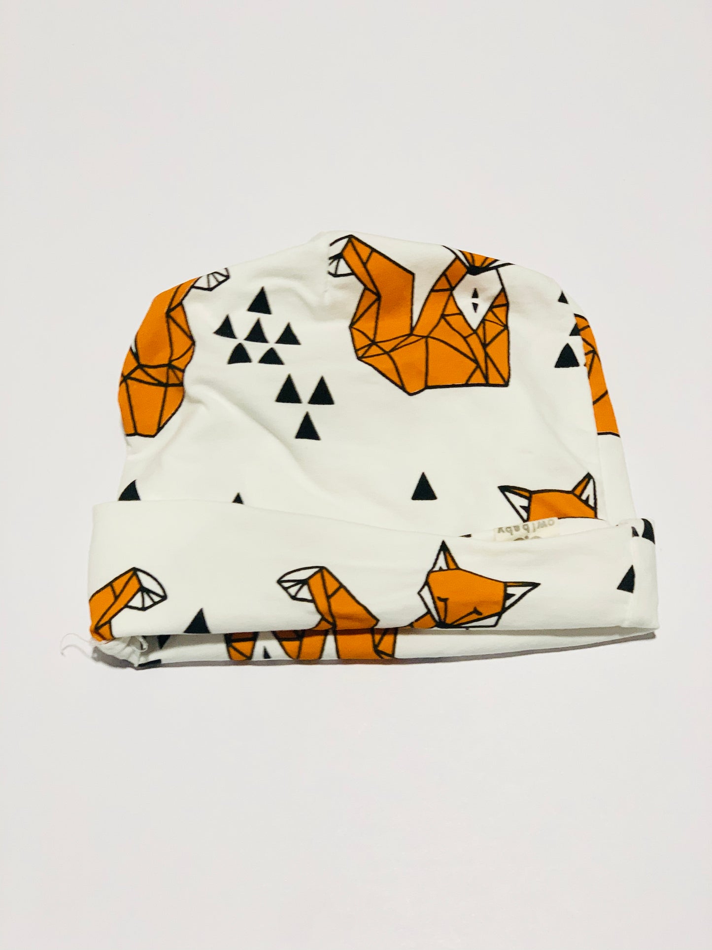 Stretchy fox beanie - Size 6-12 months