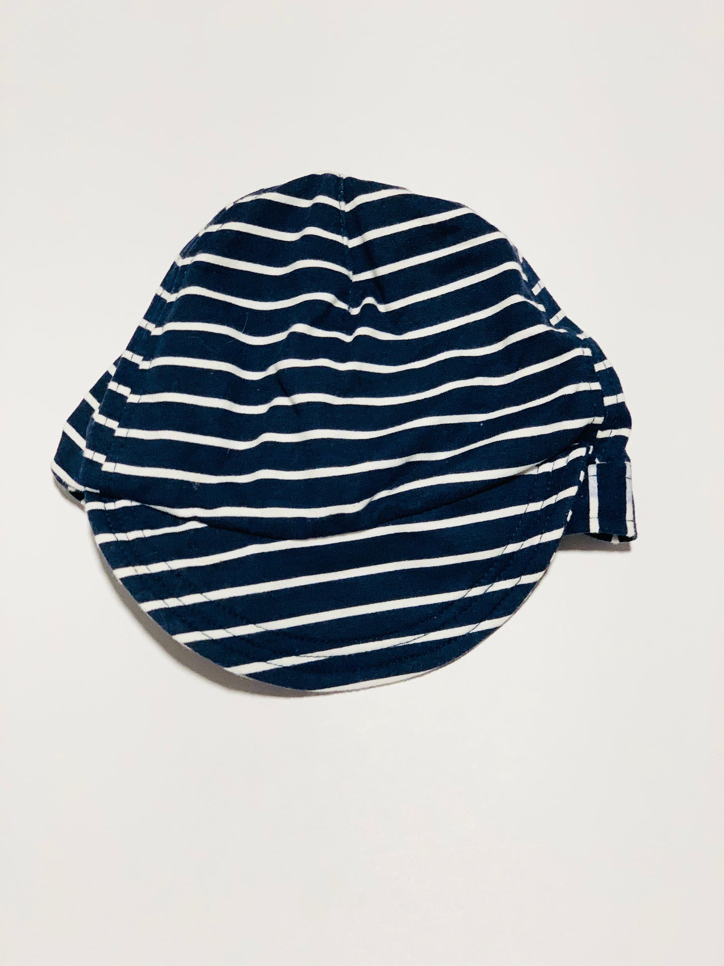 Soft stripe cap - Size 18 months