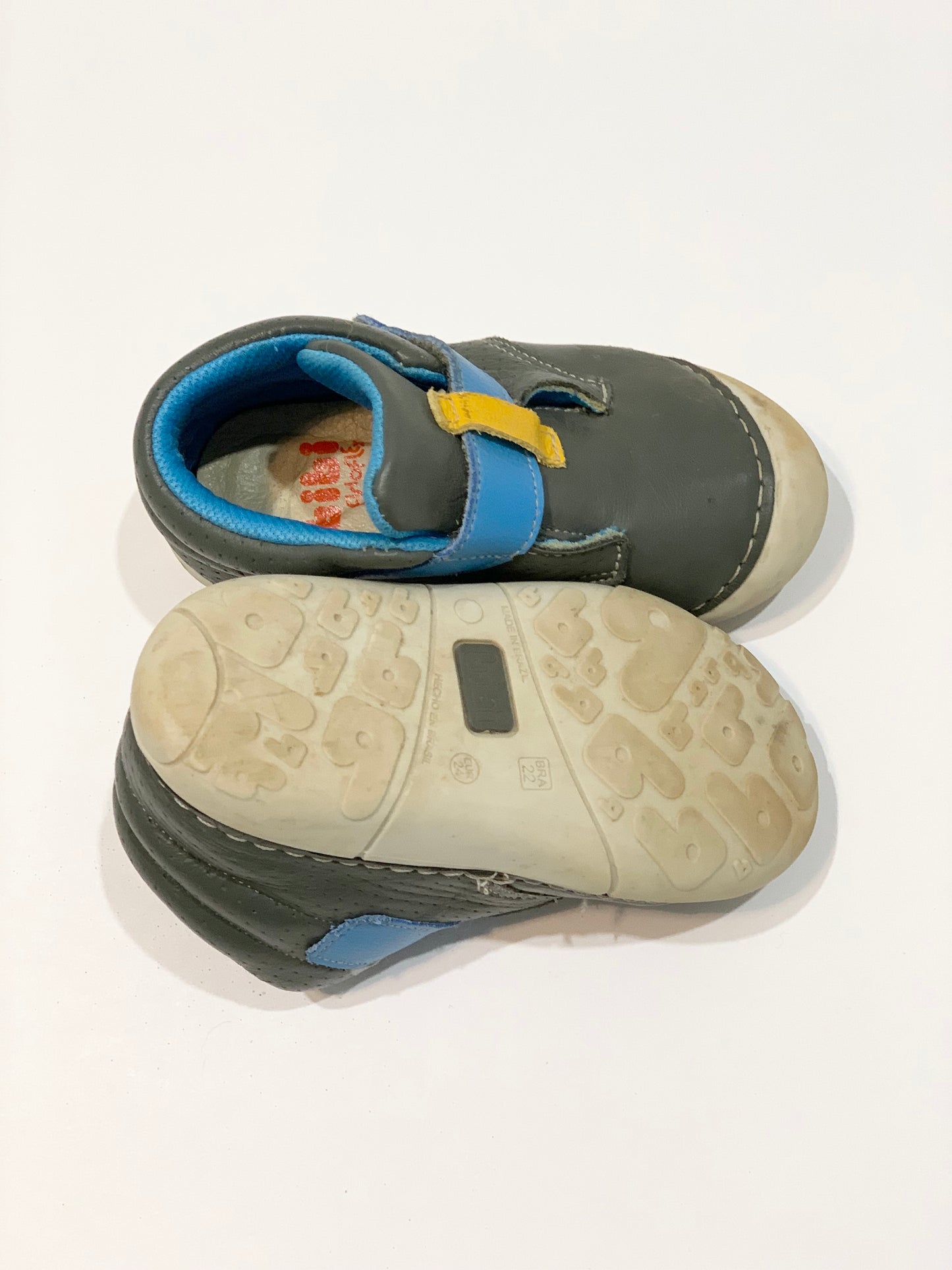 Grey leather shoes - Size EU24