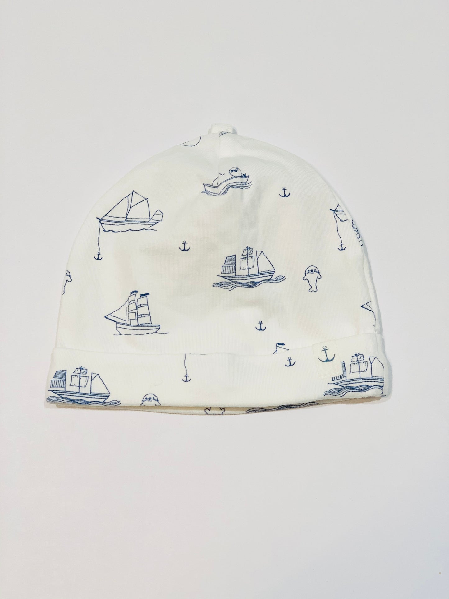 Sailboats beanie - Size 1-2 months
